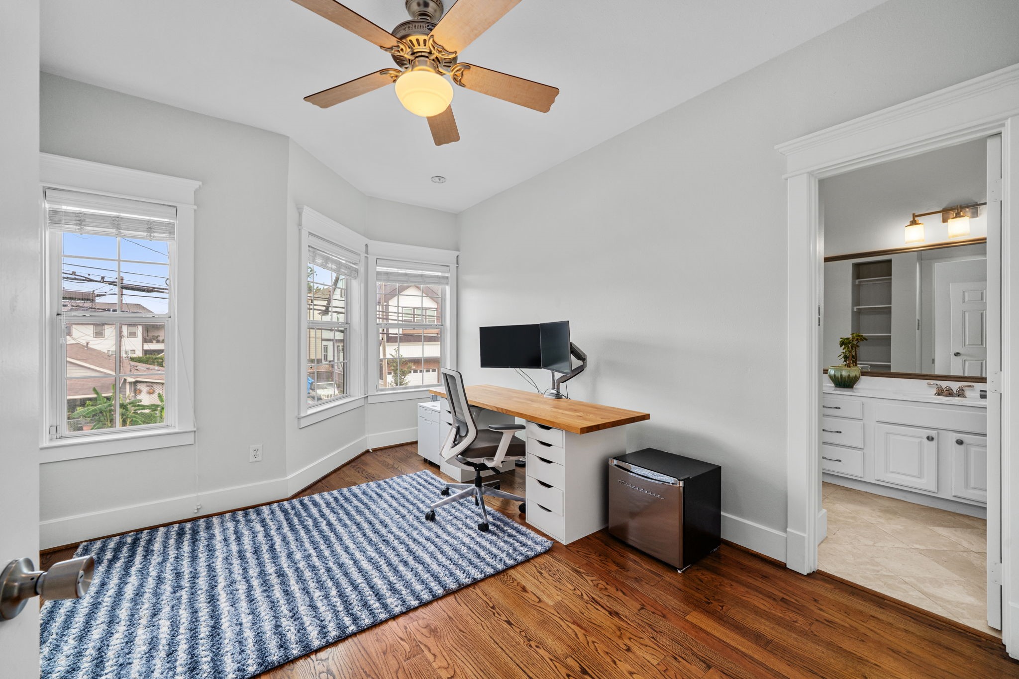 2111 Beall Street Property Photo 23