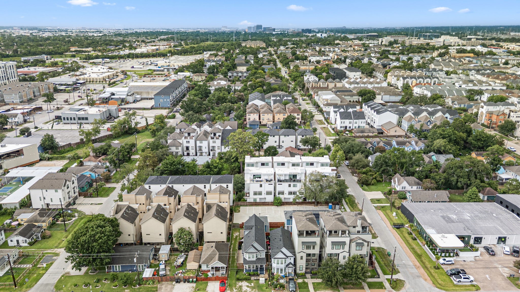 2111 Beall Street Property Photo 30