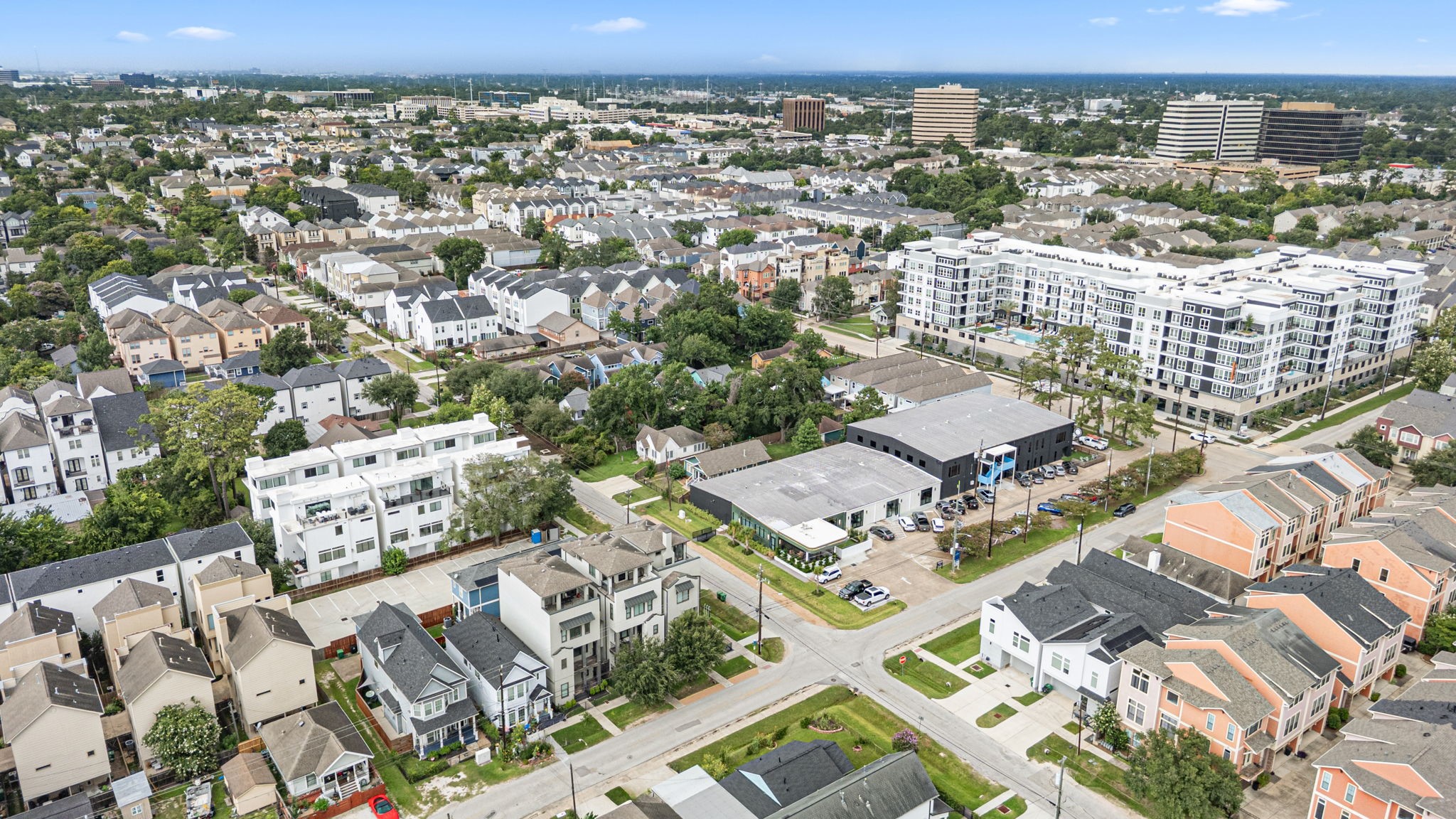 2111 Beall Street Property Photo 31