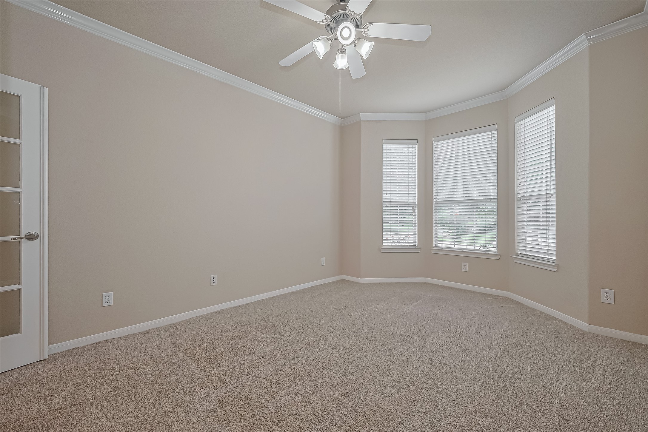 15 Wenoah Place Property Photo 8