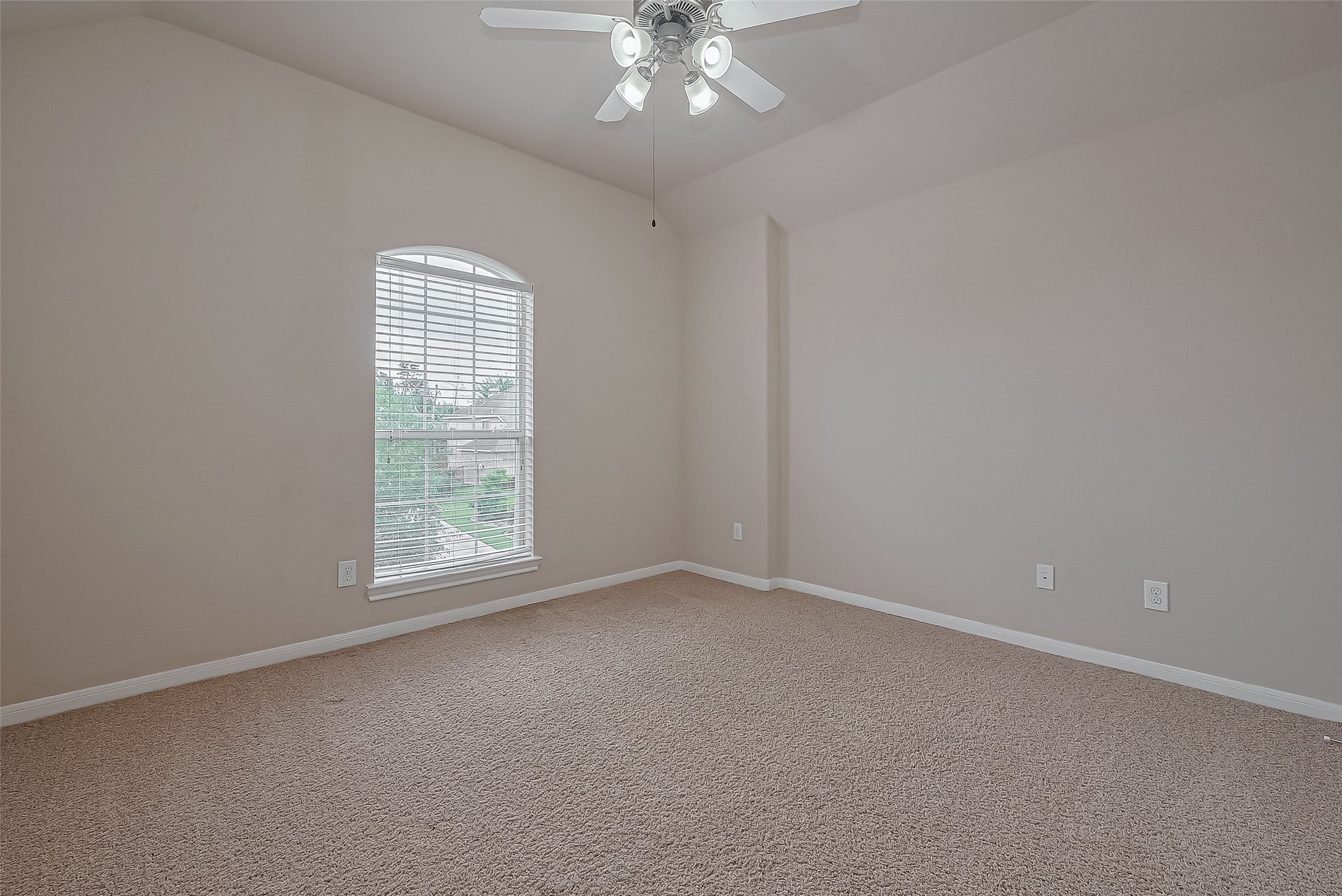 15 Wenoah Place Property Photo 26