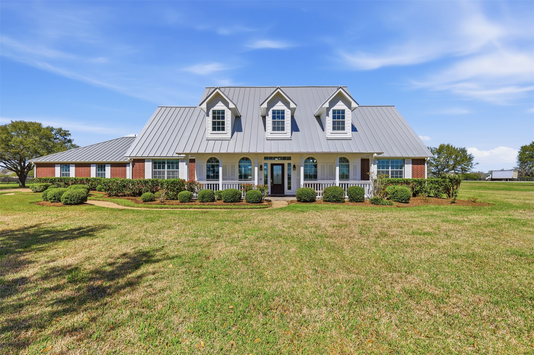 3232 Blue Grass Drive Property Photo 1