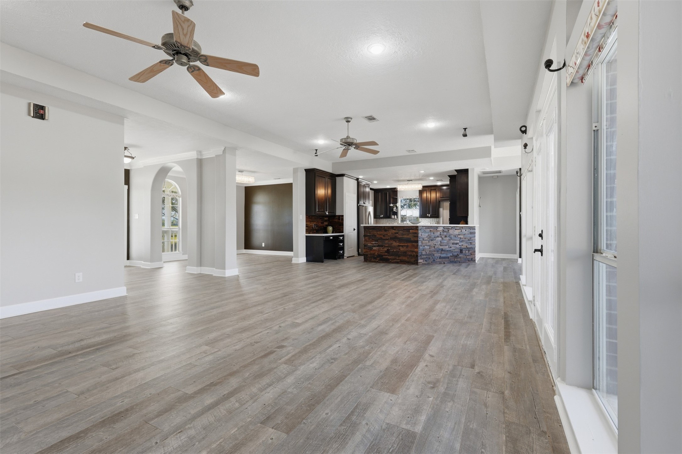 3232 Blue Grass Drive Property Photo 11