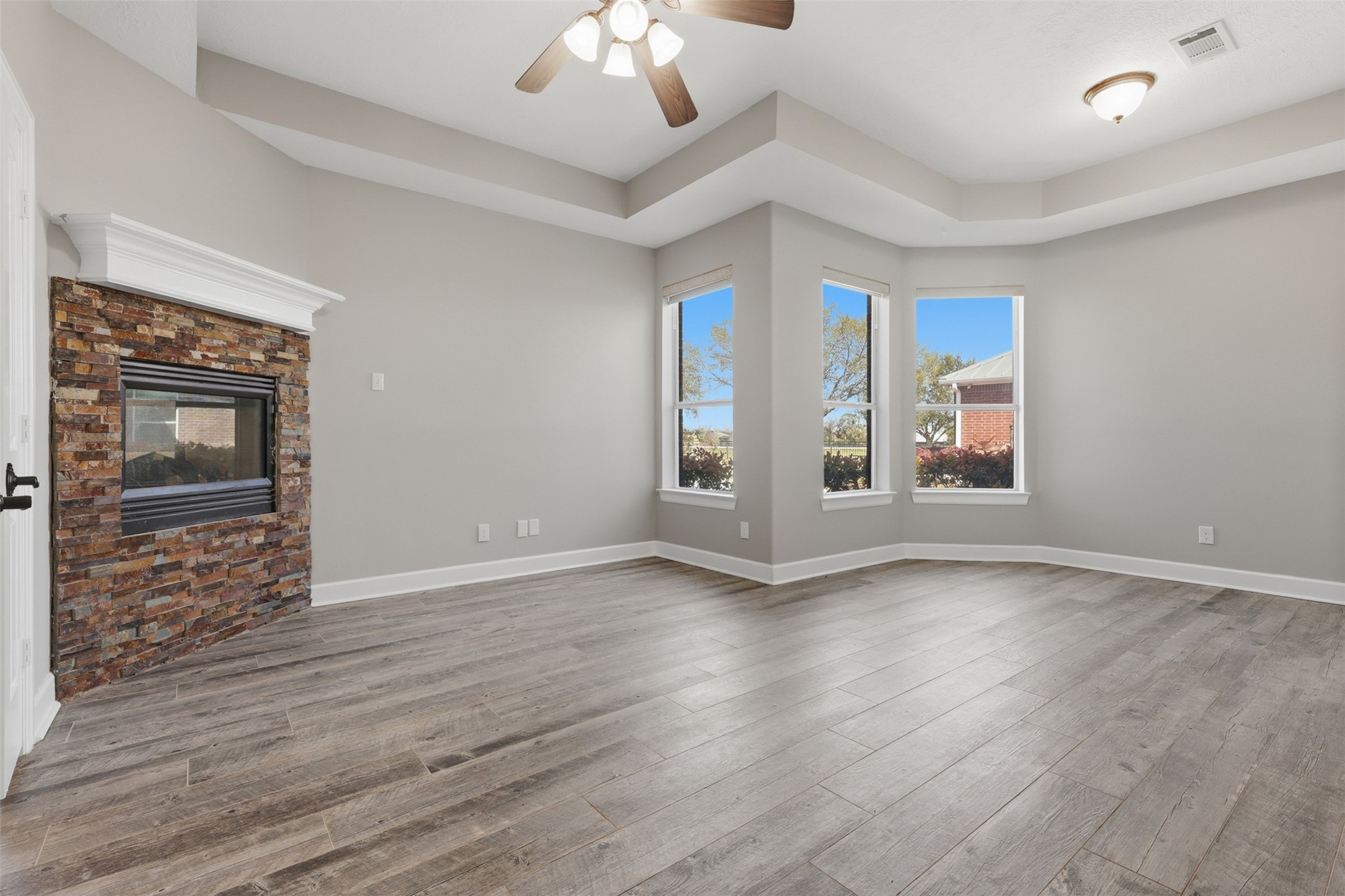 3232 Blue Grass Drive Property Photo 28
