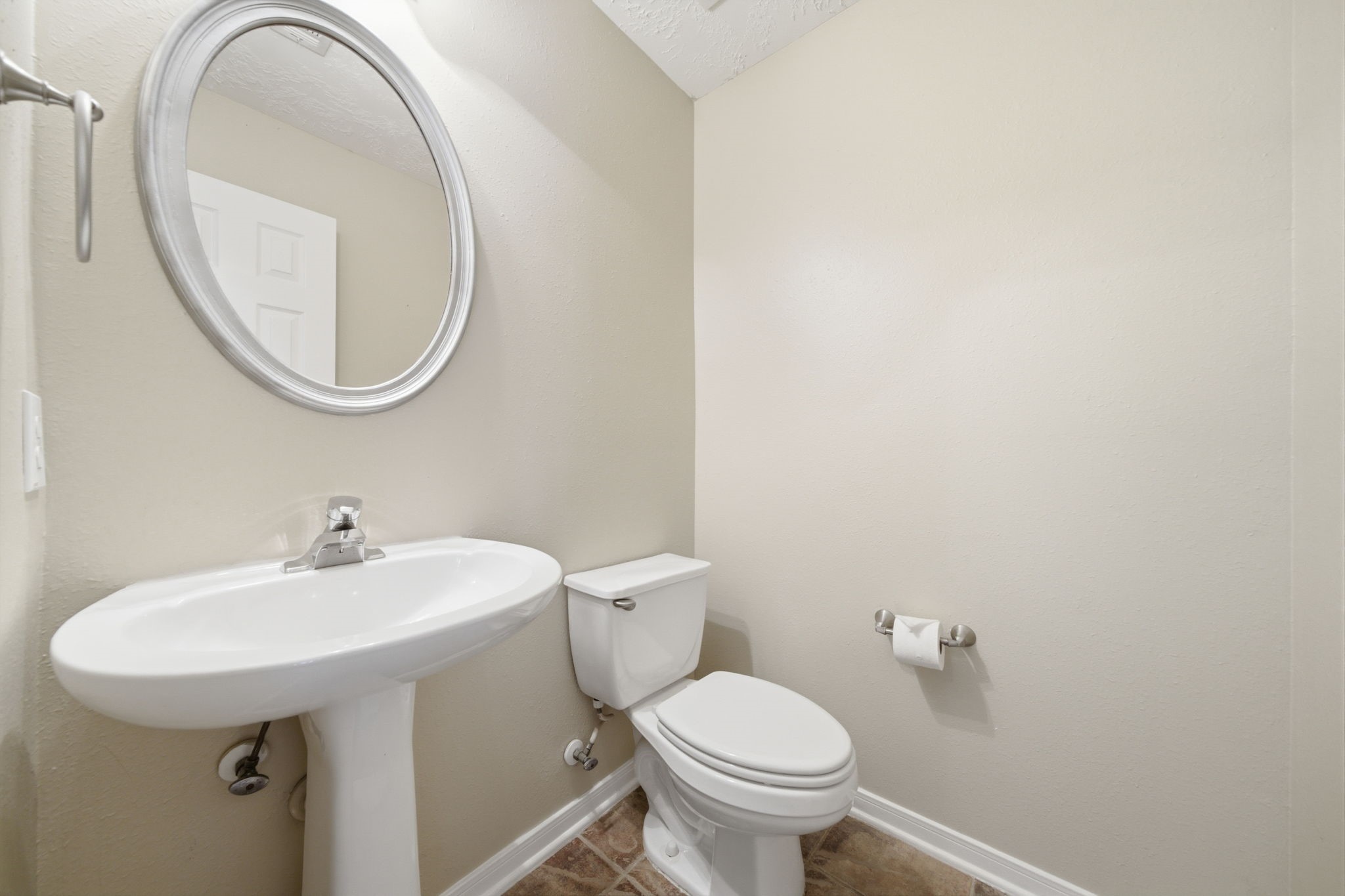 1621 N Yellowstone Drive Property Photo 26