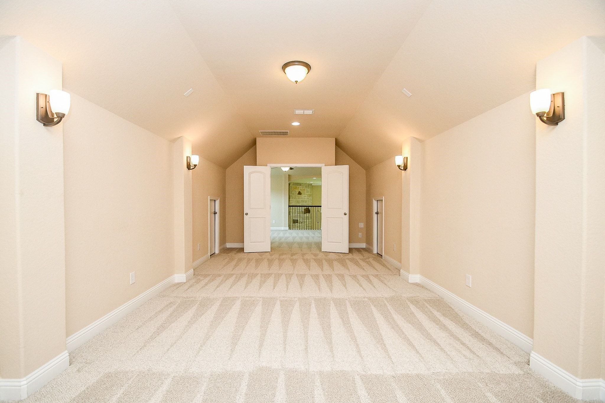 4807 Legend Creek Drive Property Photo 32