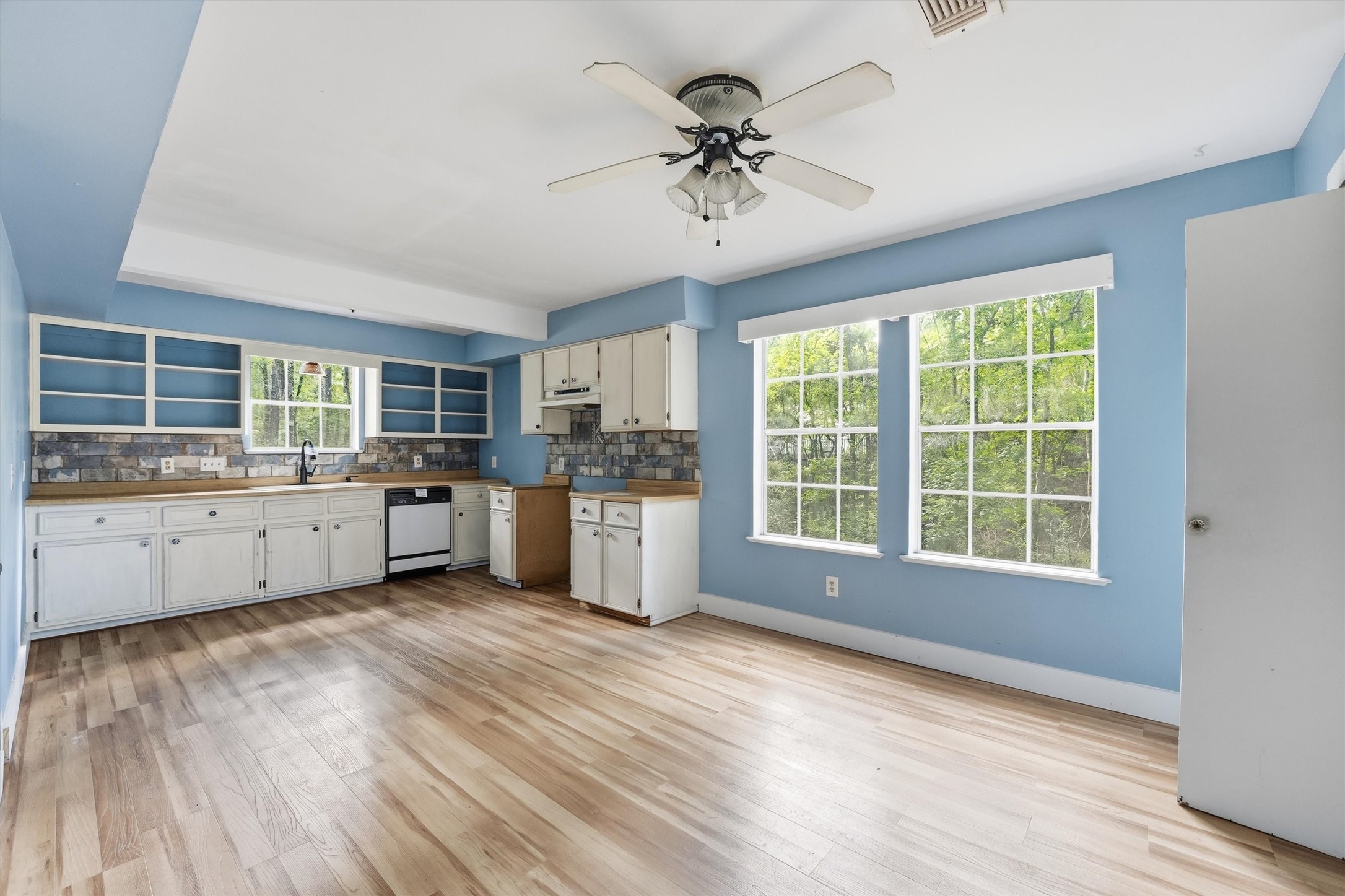 76 Corkwood Road Property Photo 13