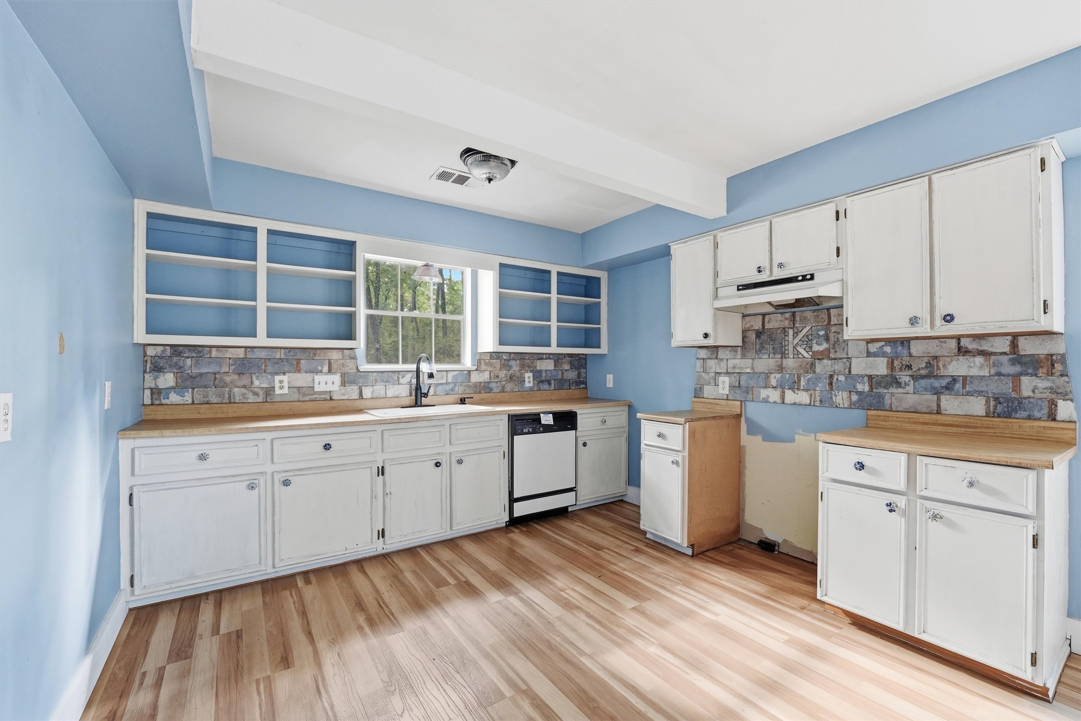 76 Corkwood Road Property Photo 18