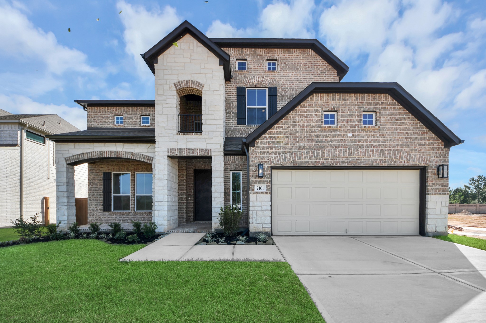 2101 Corn Thistle Way Property Photo 3