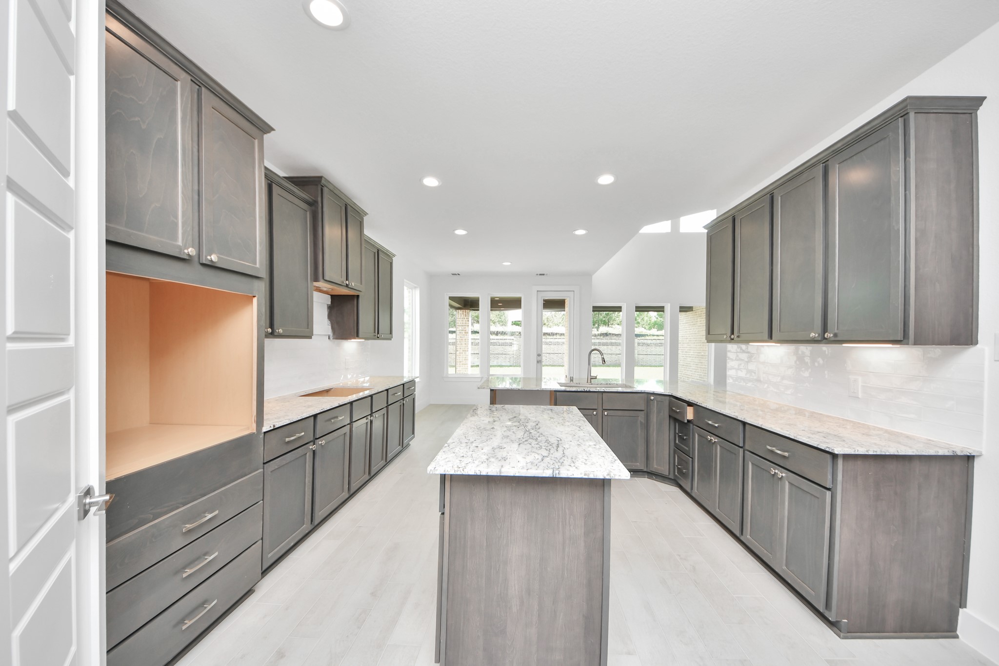 2101 Corn Thistle Way Property Photo 10