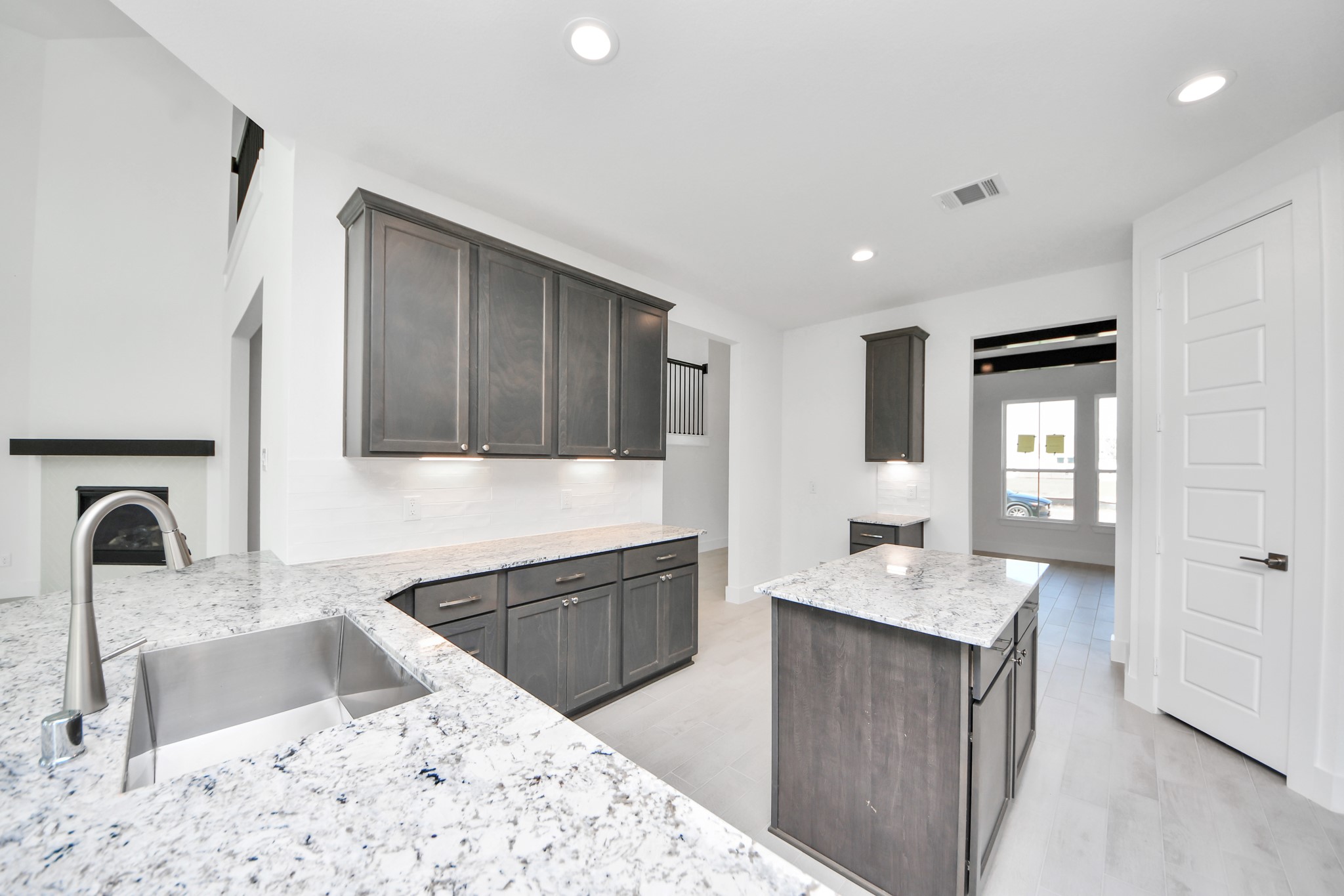 2101 Corn Thistle Way Property Photo 14