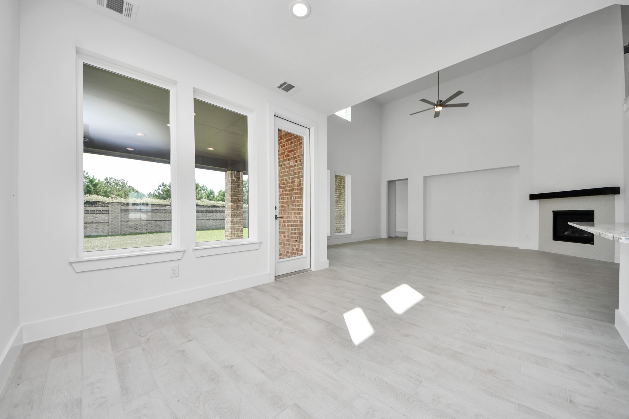 2101 Corn Thistle Way Property Photo 19