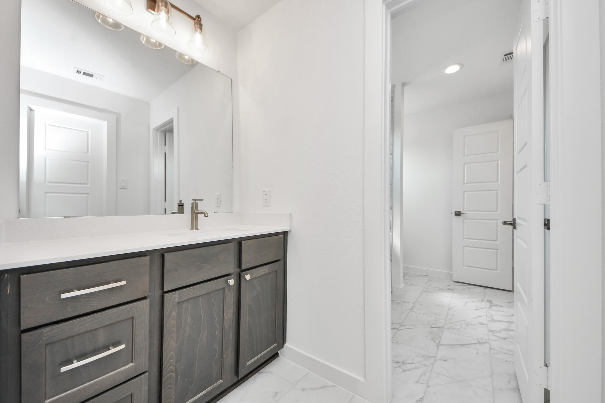 2101 Corn Thistle Way Property Photo 34