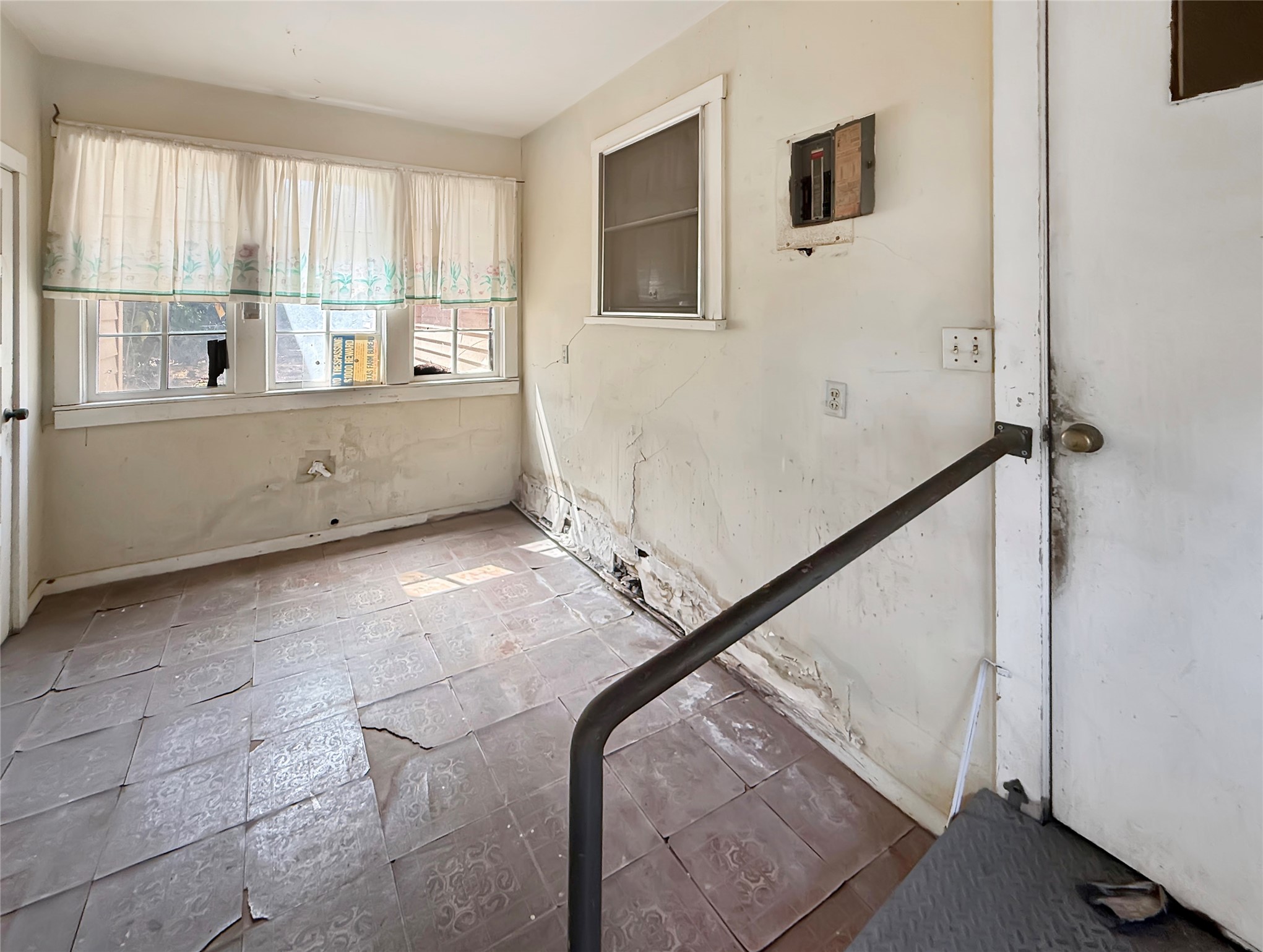 416 N Penn Street Property Photo 3