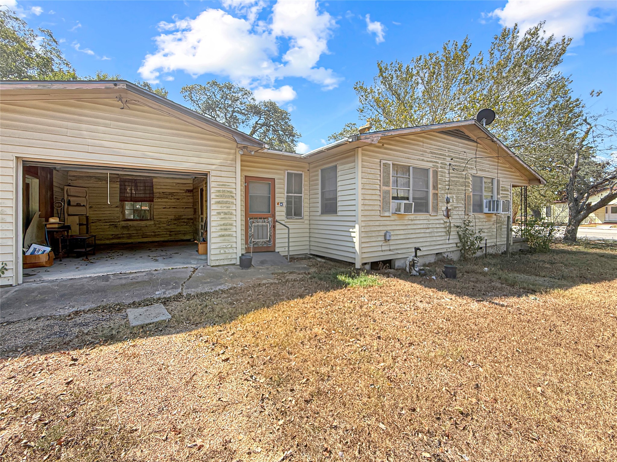 416 N Penn Street Property Photo 13