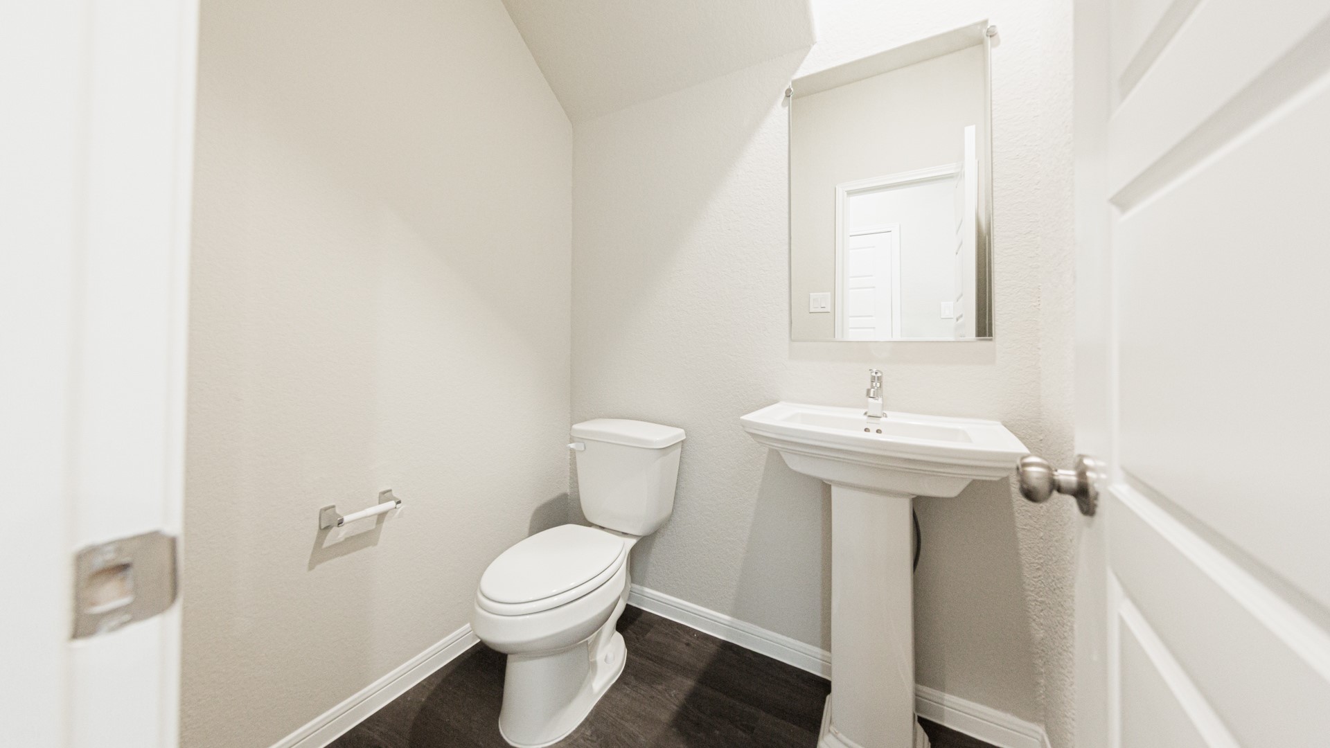 2352 Nooksack Drive Property Photo 8