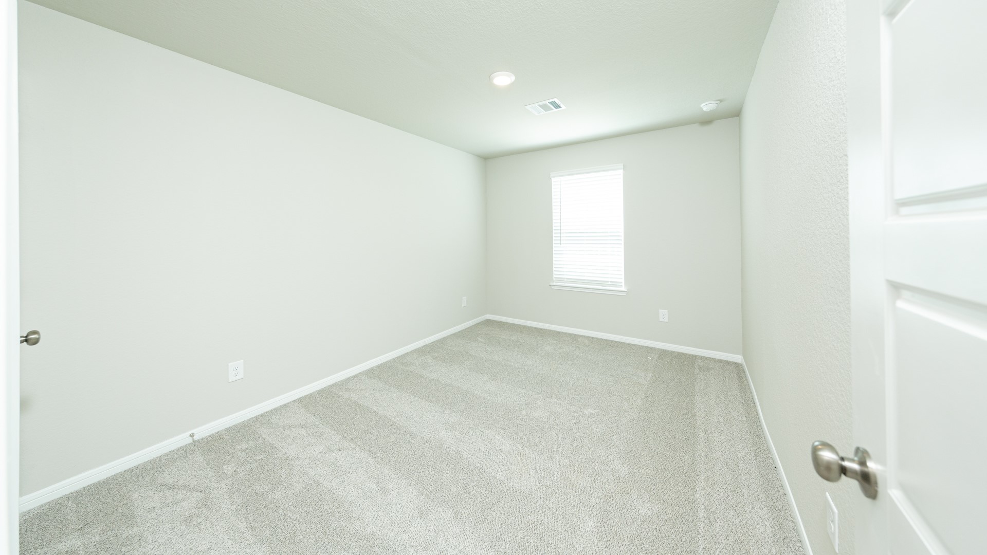 2352 Nooksack Drive Property Photo 12