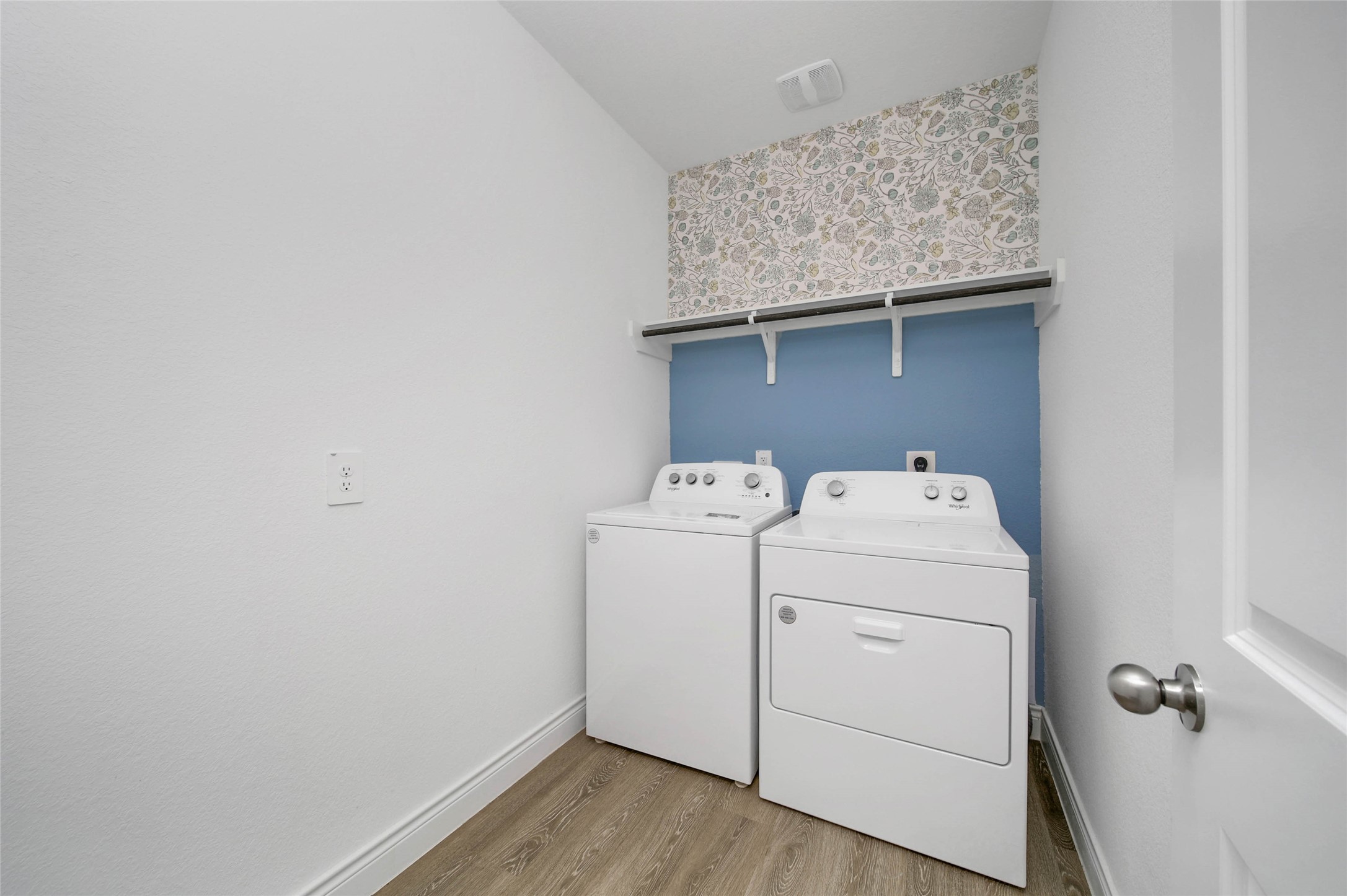1008 Youth Water Road Property Photo 30