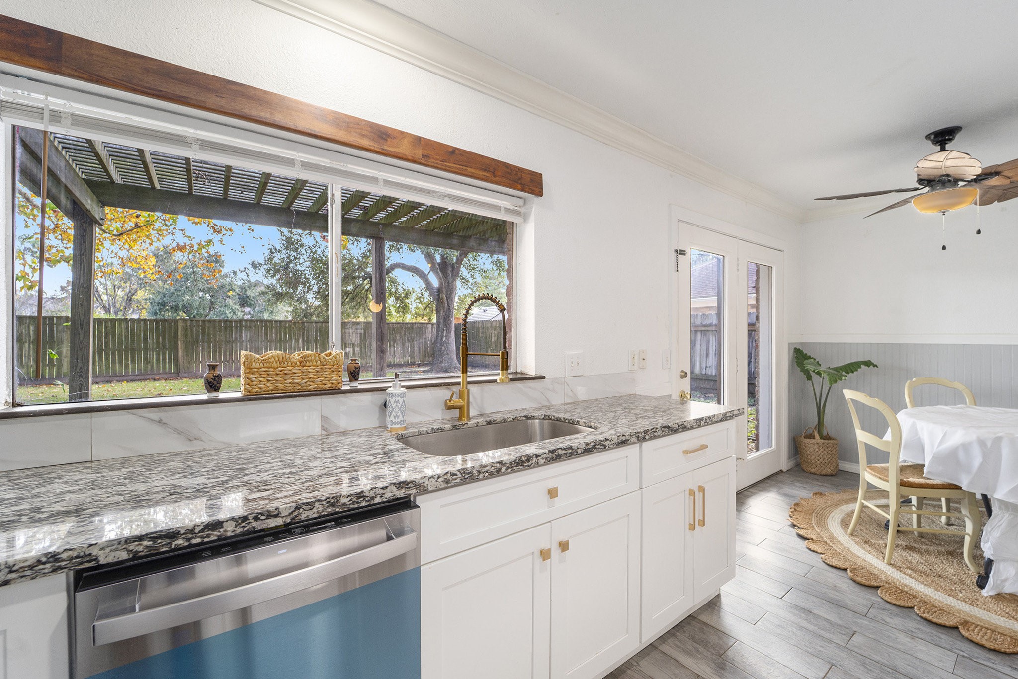 13231 Harpers Bridge Dr Drive Property Photo 3