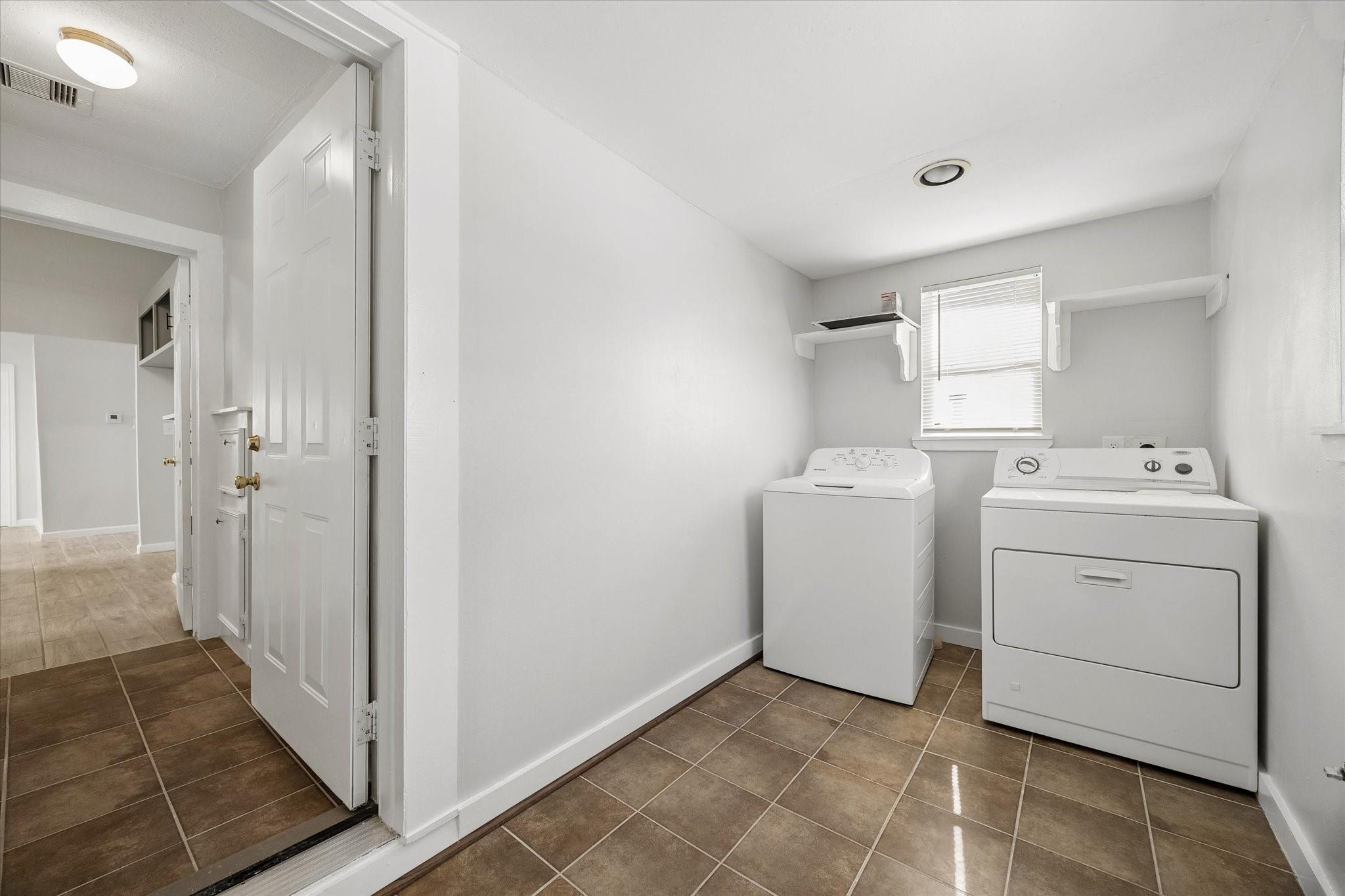1815 South Street Property Photo 13
