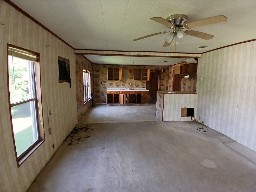 611 Houston Street A Property Photo 3