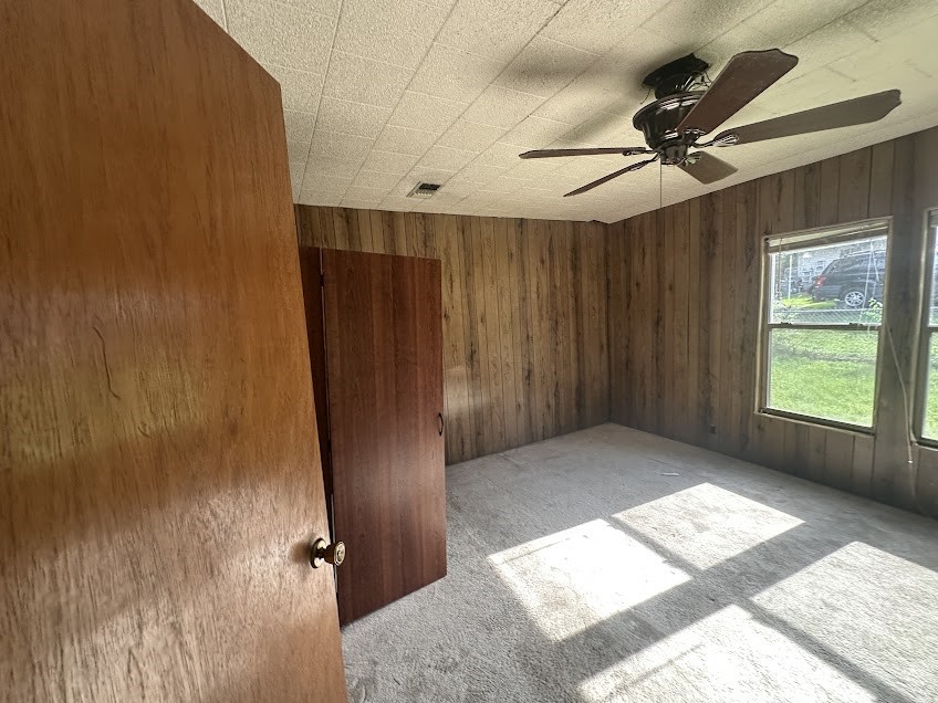 611 Houston Street A Property Photo 9
