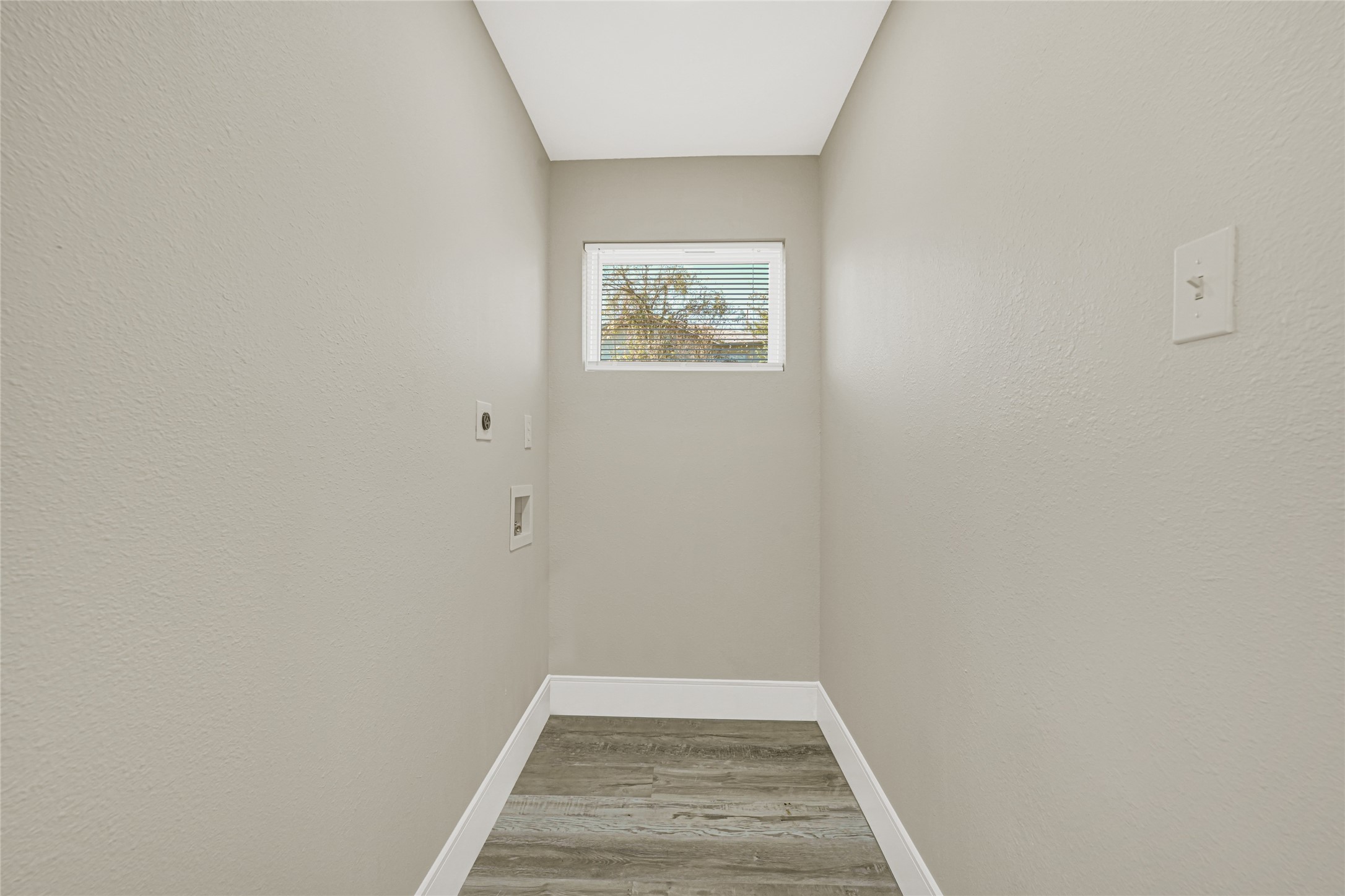 3510 Nagle Street Property Photo 25