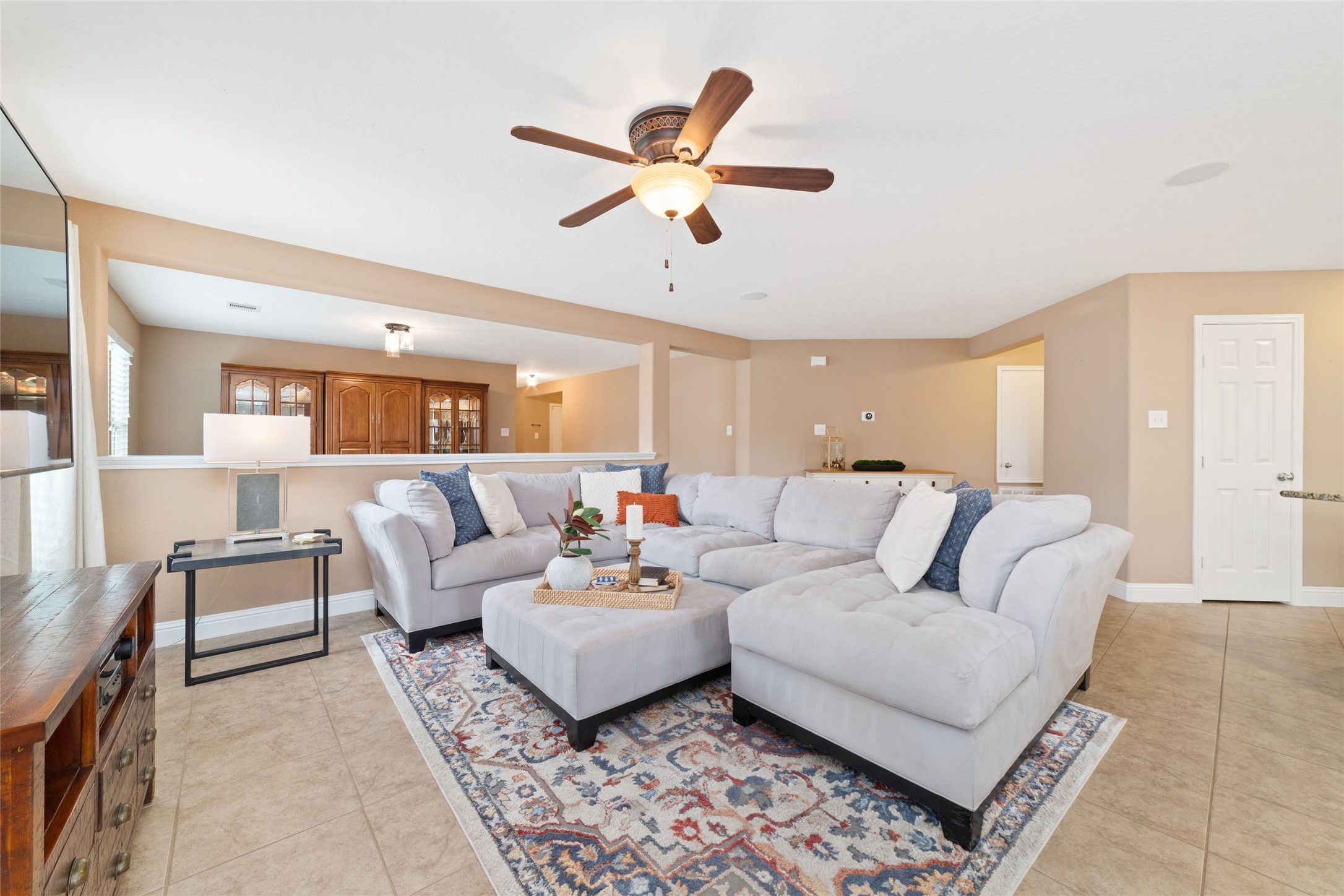 16110 Peach Bluff Lane Property Photo 11