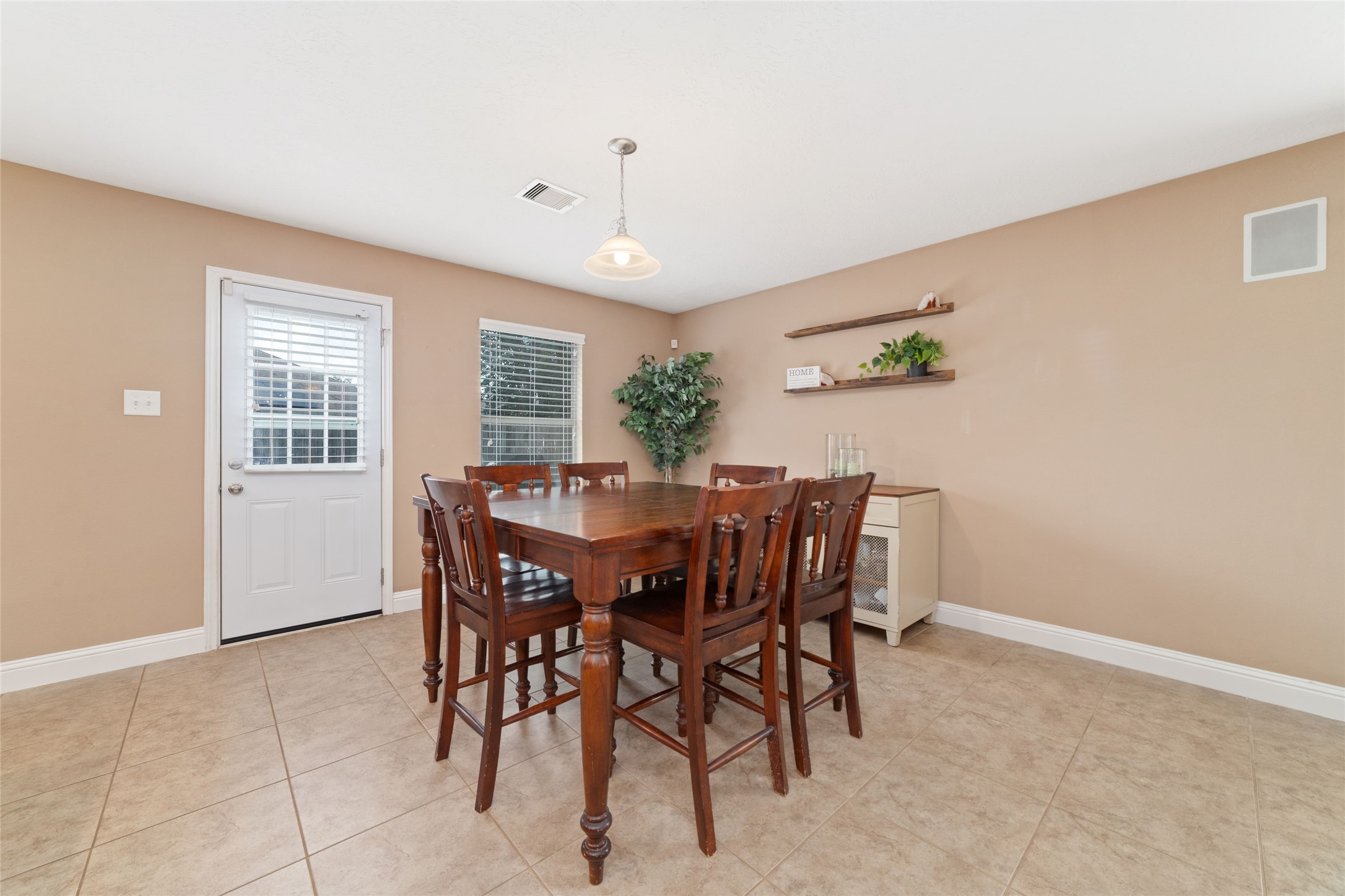16110 Peach Bluff Lane Property Photo 17