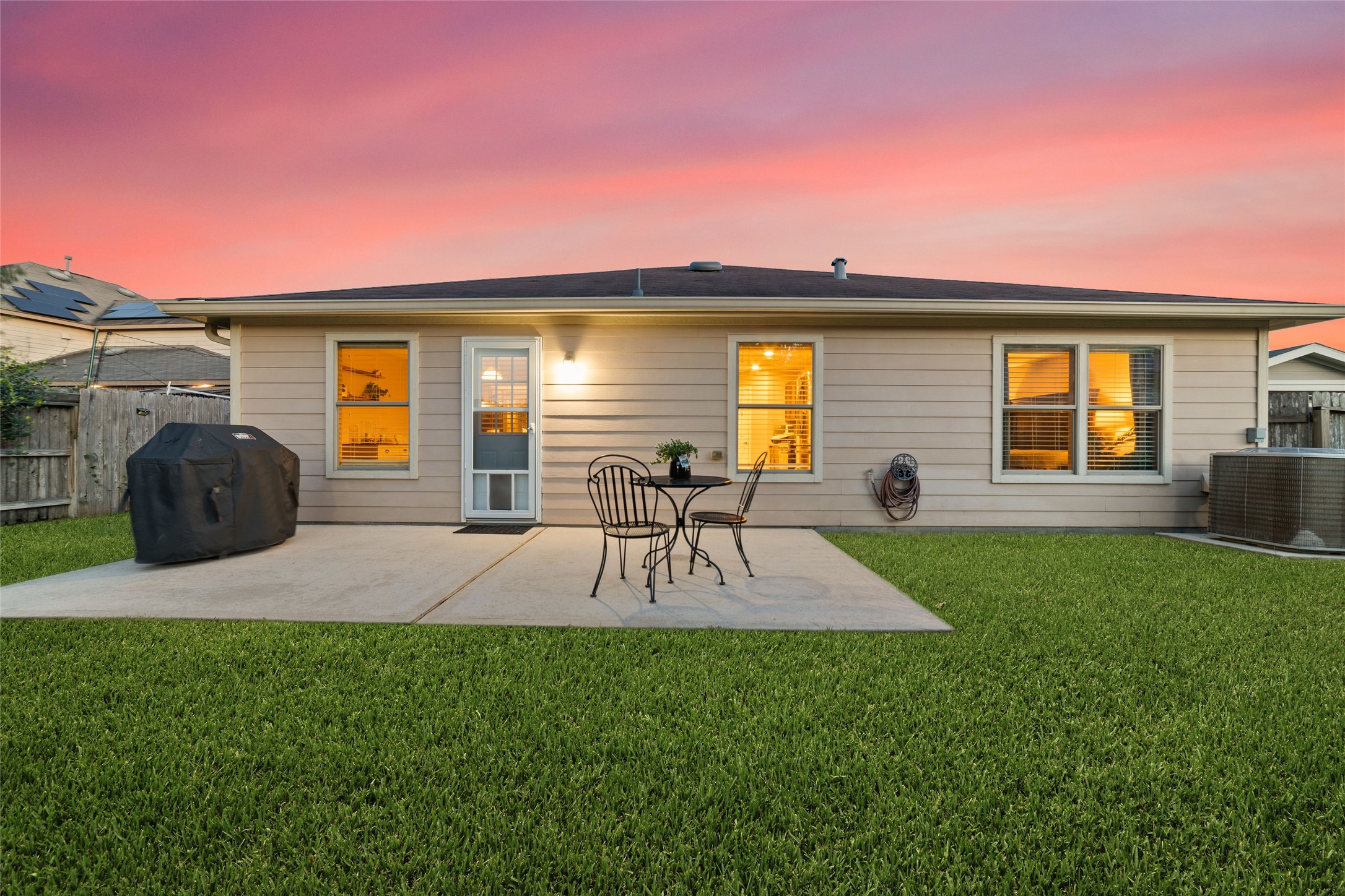 16110 Peach Bluff Lane Property Photo 33