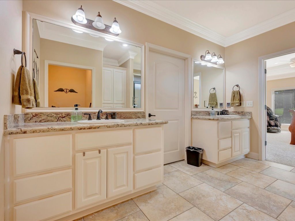 4508 Champions Drive Property Photo 25