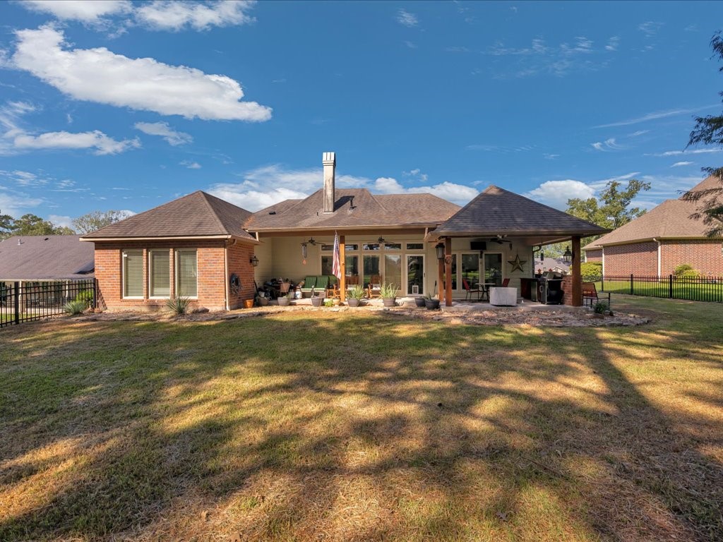 4508 Champions Drive Property Photo 33