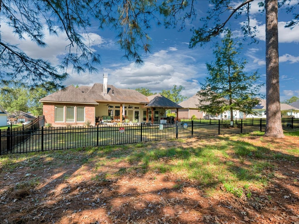 4508 Champions Drive Property Photo 36