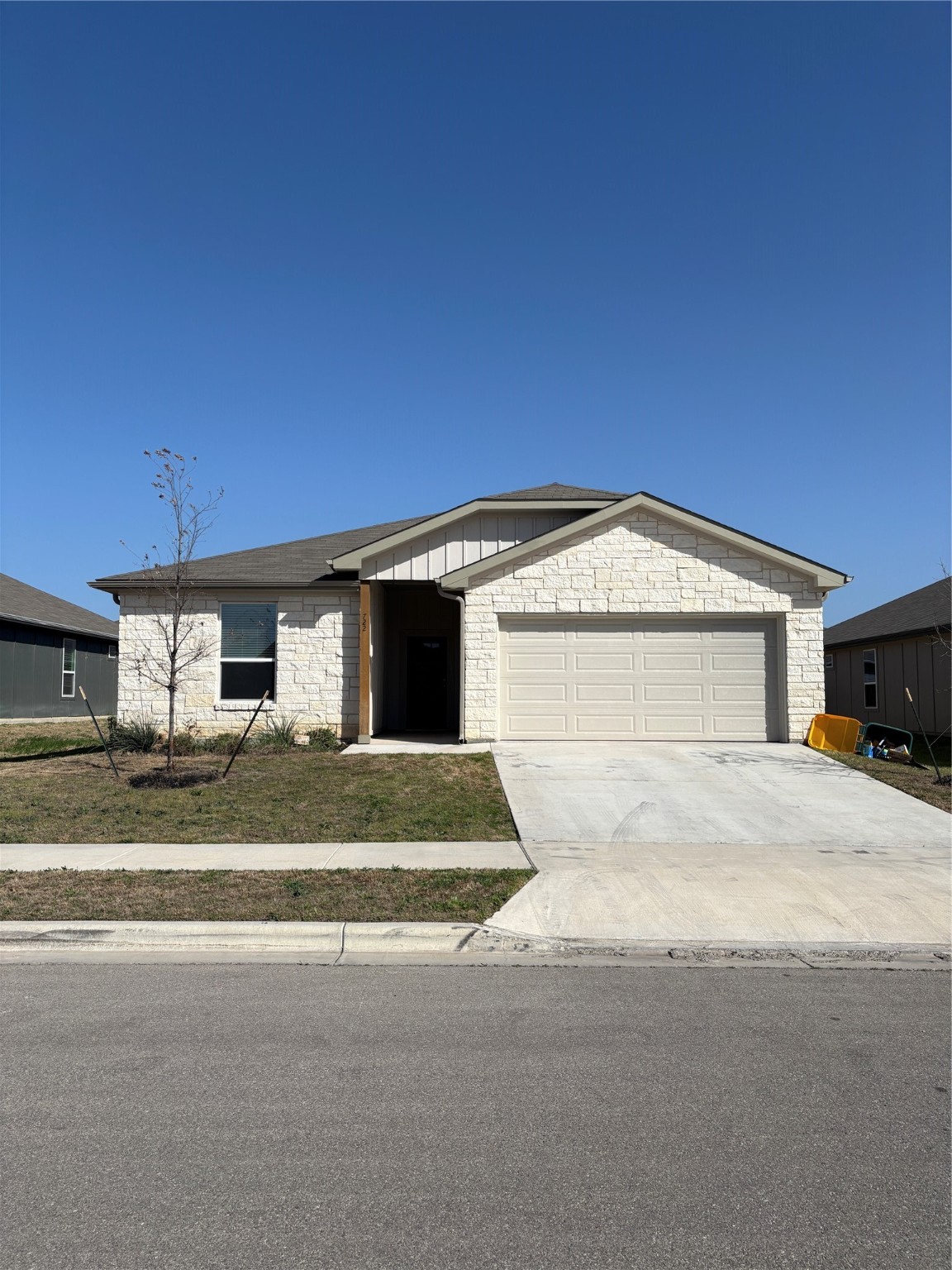 722 Freedom Circle Property Photo