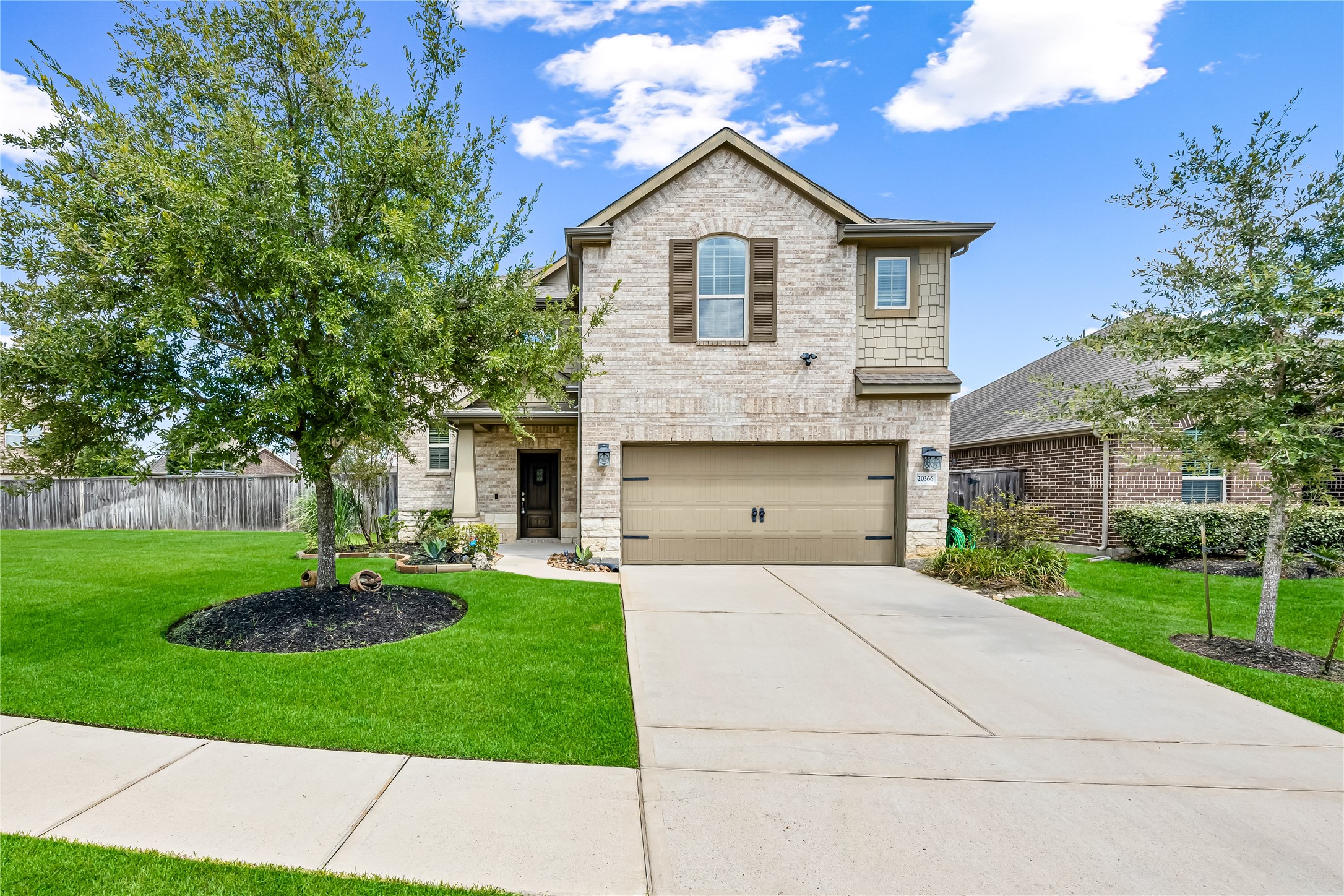 20366 Creekdale Bend Drive Property Photo 1