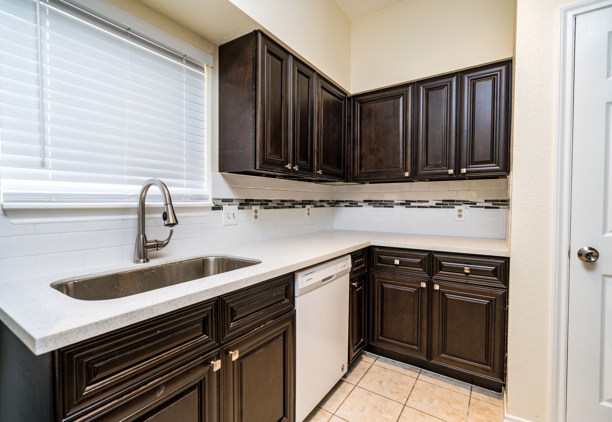 1103 Dulles Avenue 402 Property Photo 6
