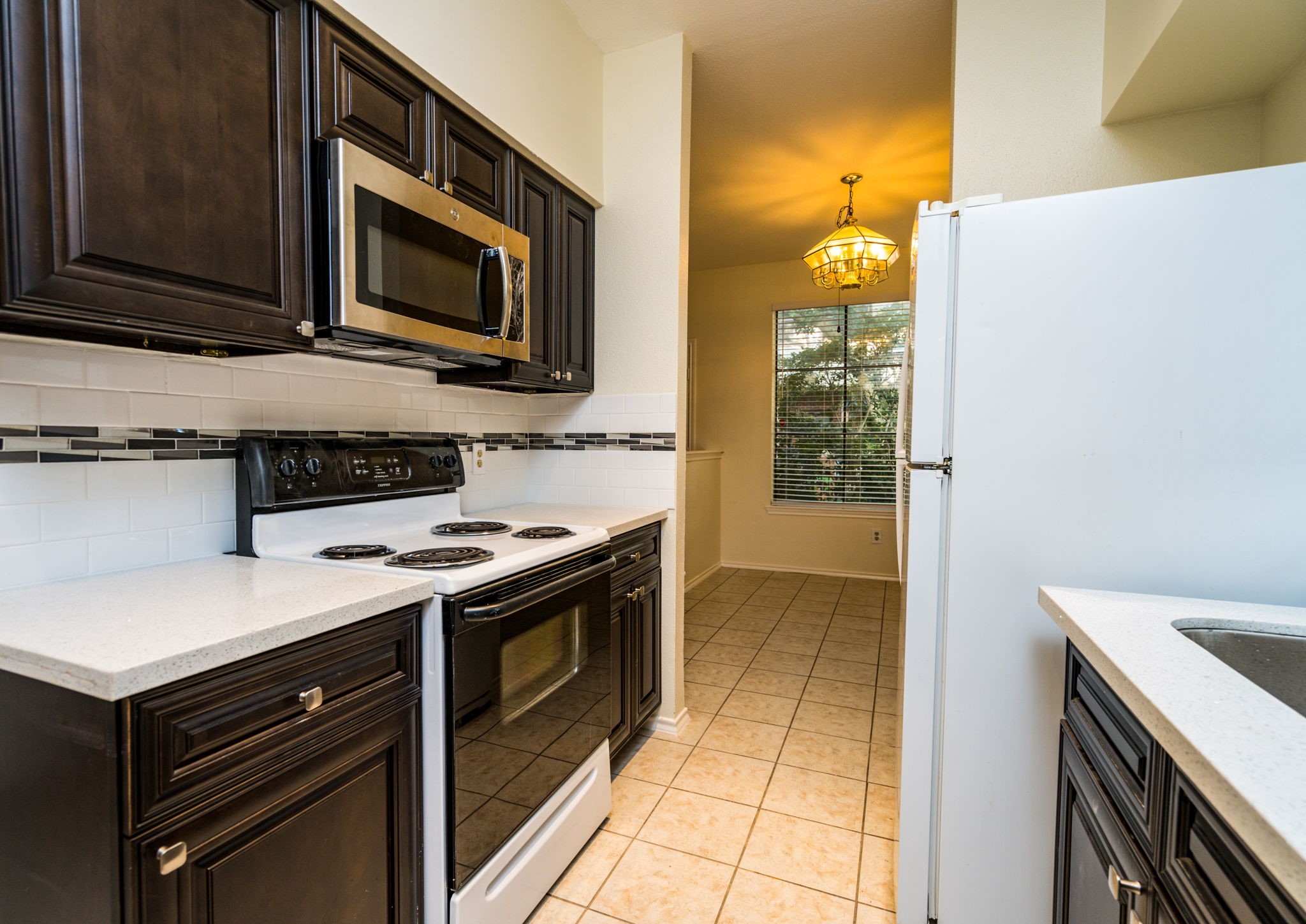 1103 Dulles Avenue 402 Property Photo 7