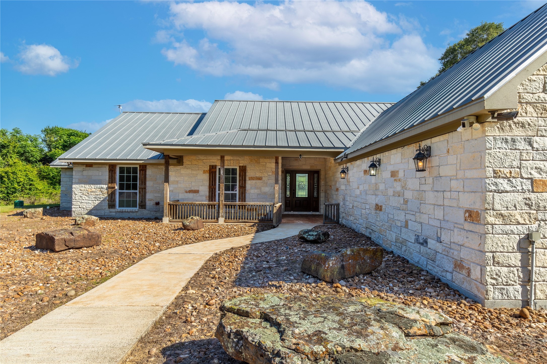 1081 Yaupon Creek Estates Drive Property Photo 3