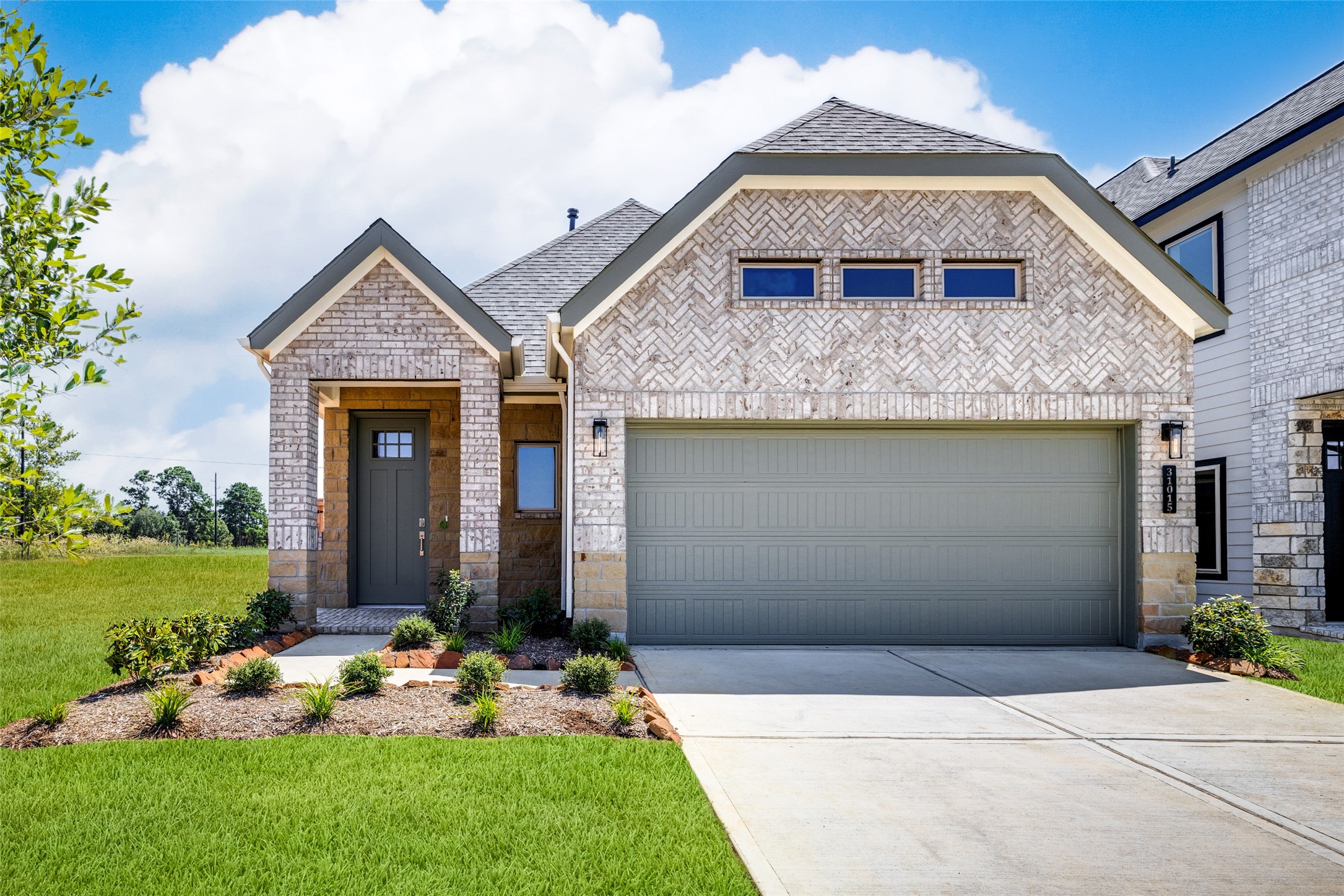 31015 Driggs River Lane Property Photo 1