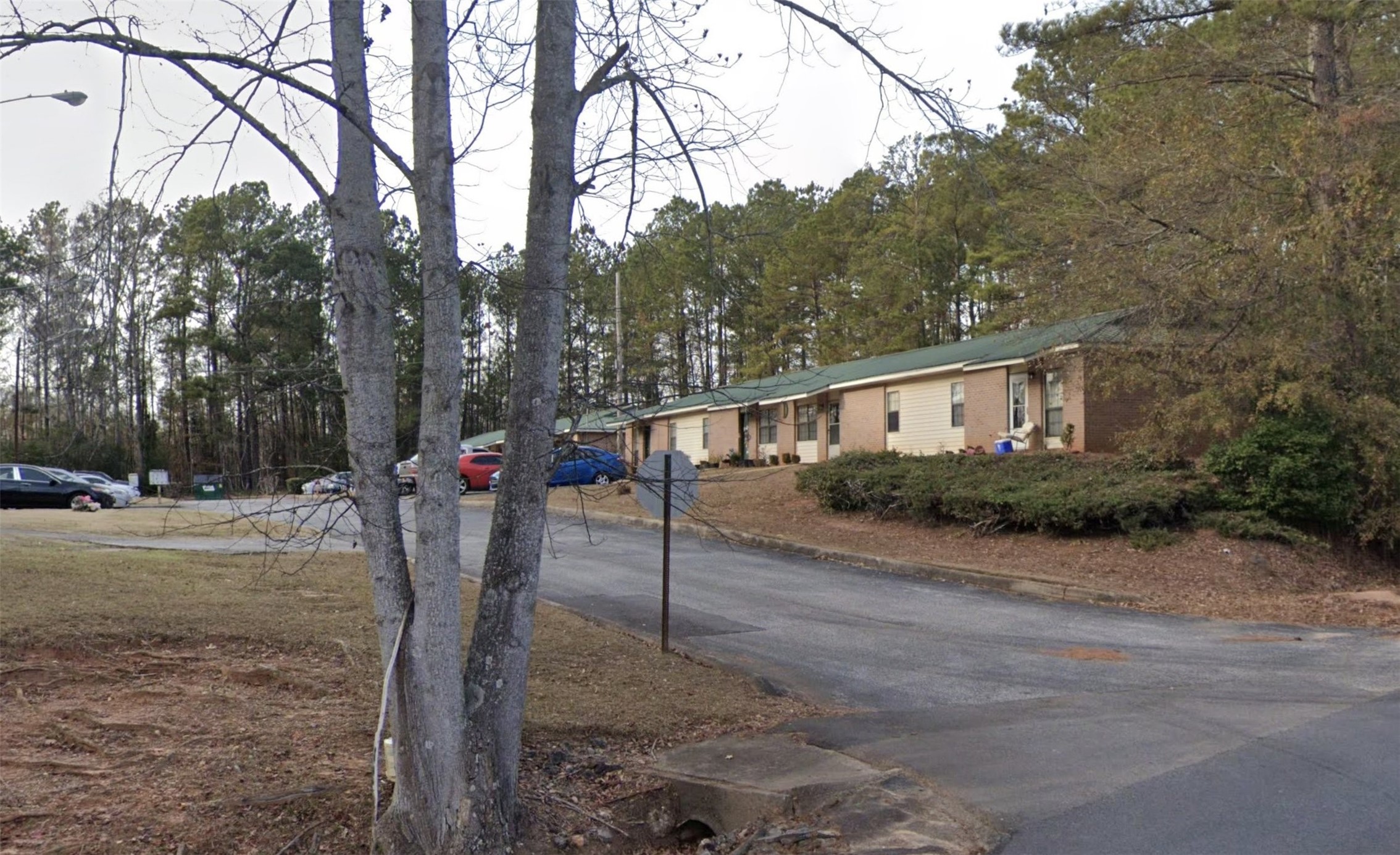 525 Lee Rd 379 Property Photo 5