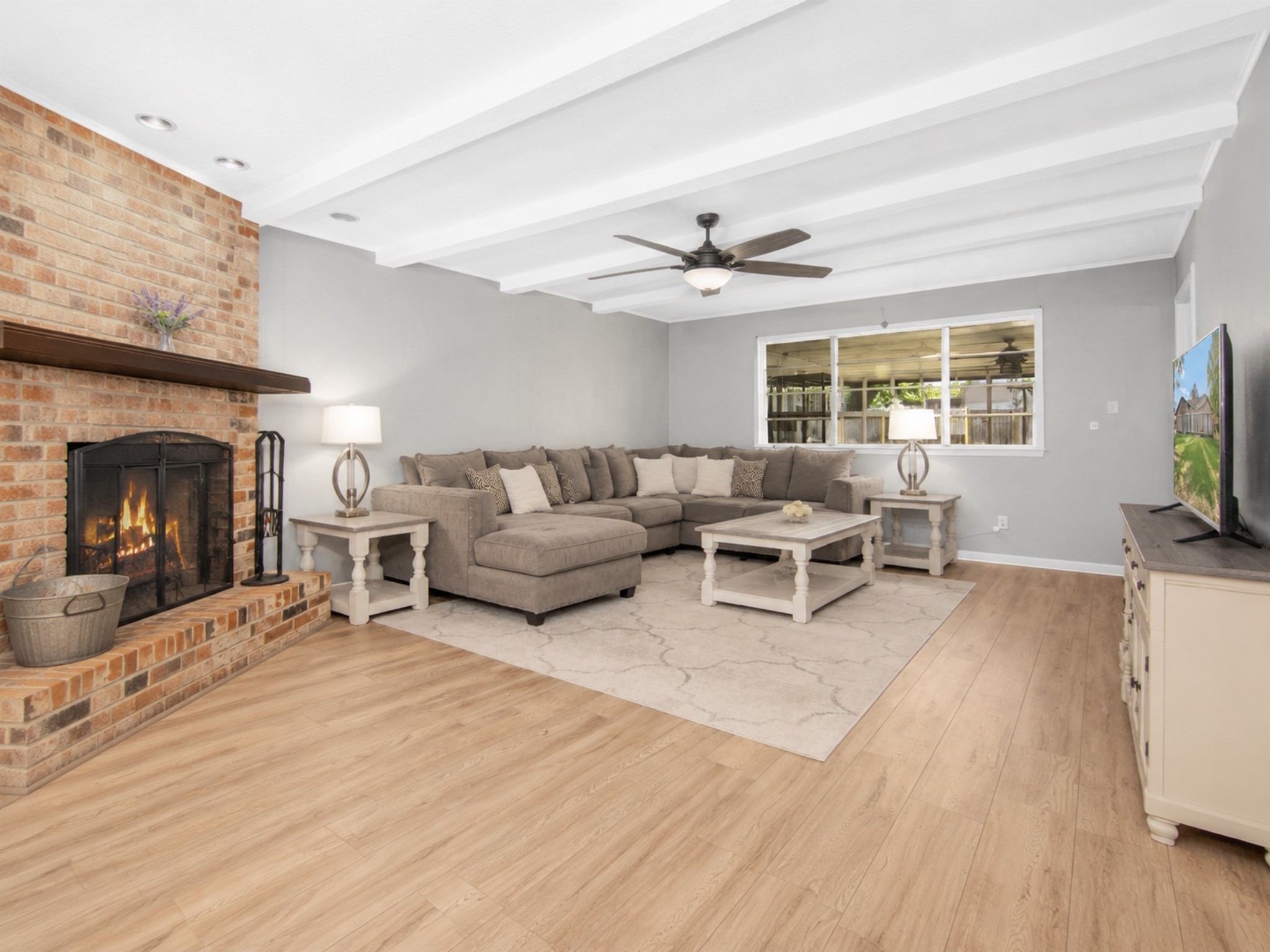 1311 Creek Hollow Drive Property Photo 3