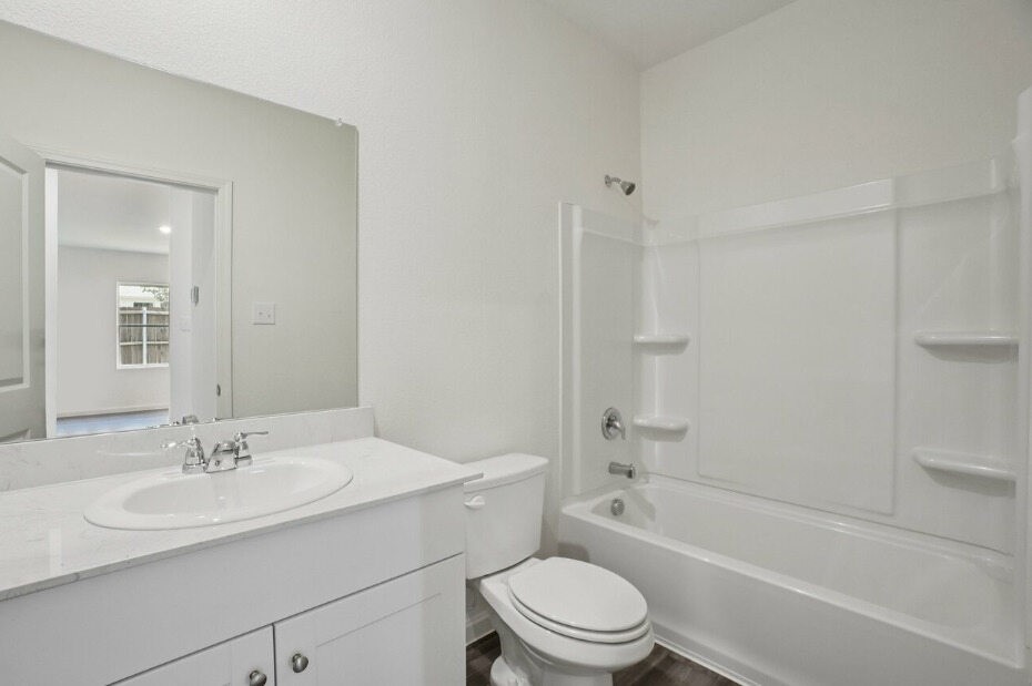 8342 Vacek Crossing Way Property Photo 10