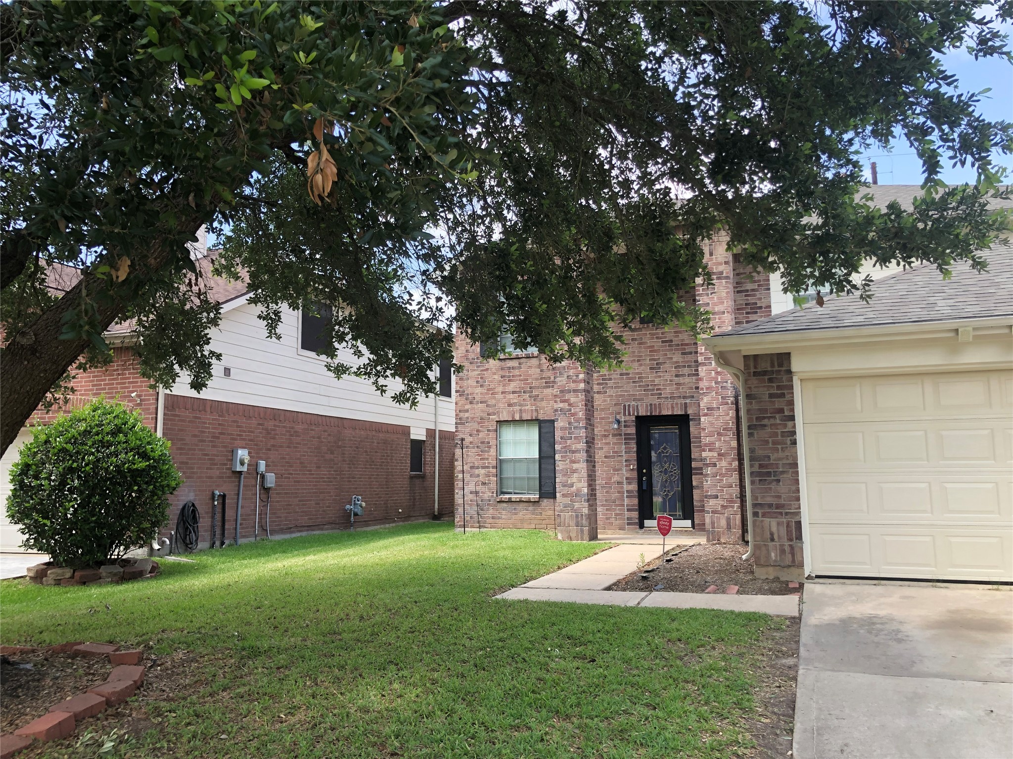9515 Eaglewood Spring Drive Property Photo 1