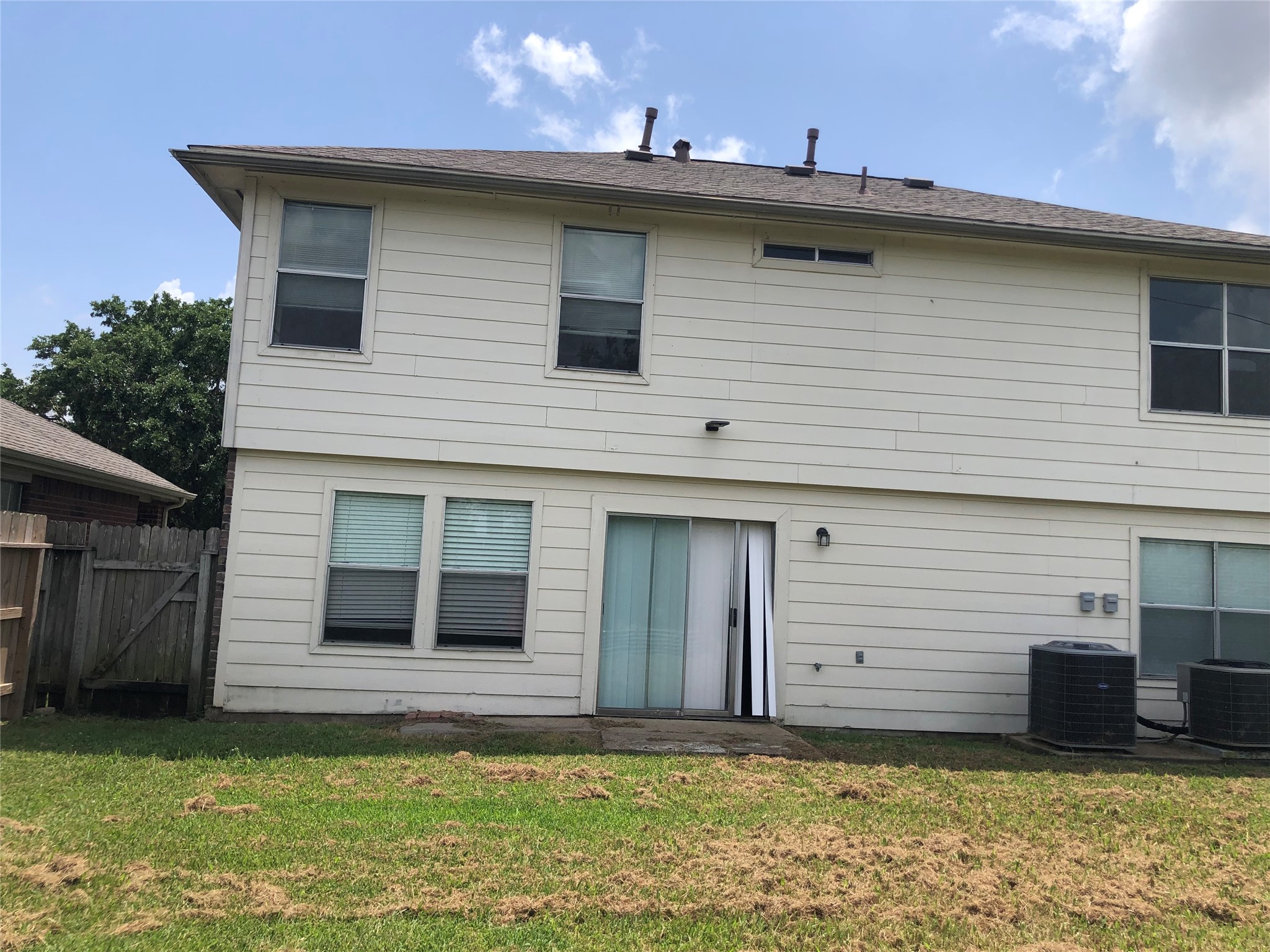 9515 Eaglewood Spring Drive Property Photo 16