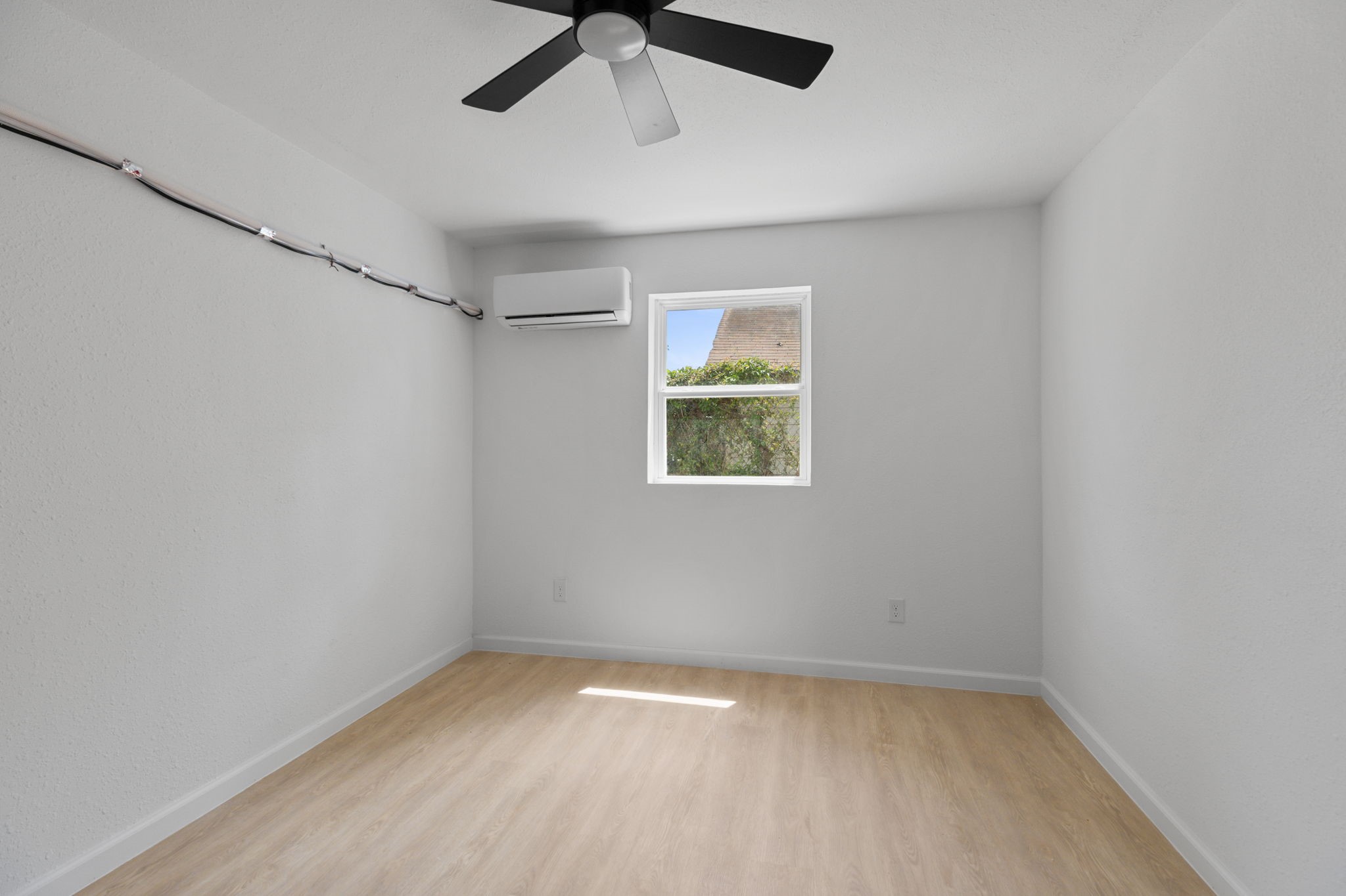6840 Fairway Drive 1 Property Photo 18