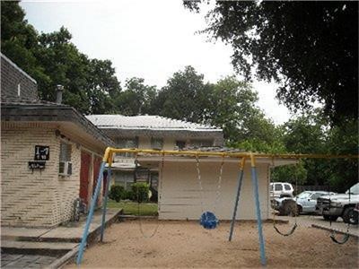 499 W San Antonio Property Photo 4