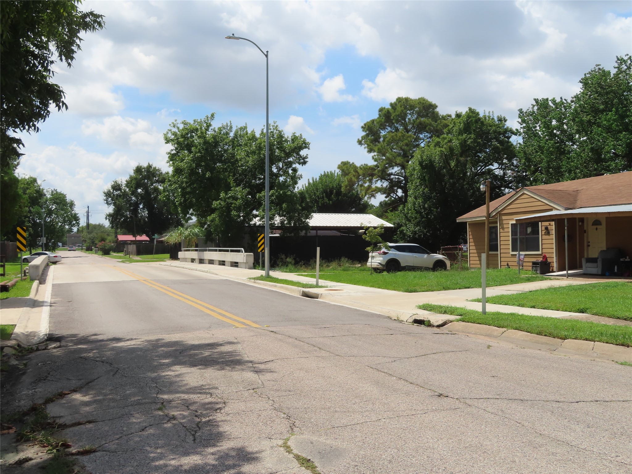 705 Baca Street Property Photo 4