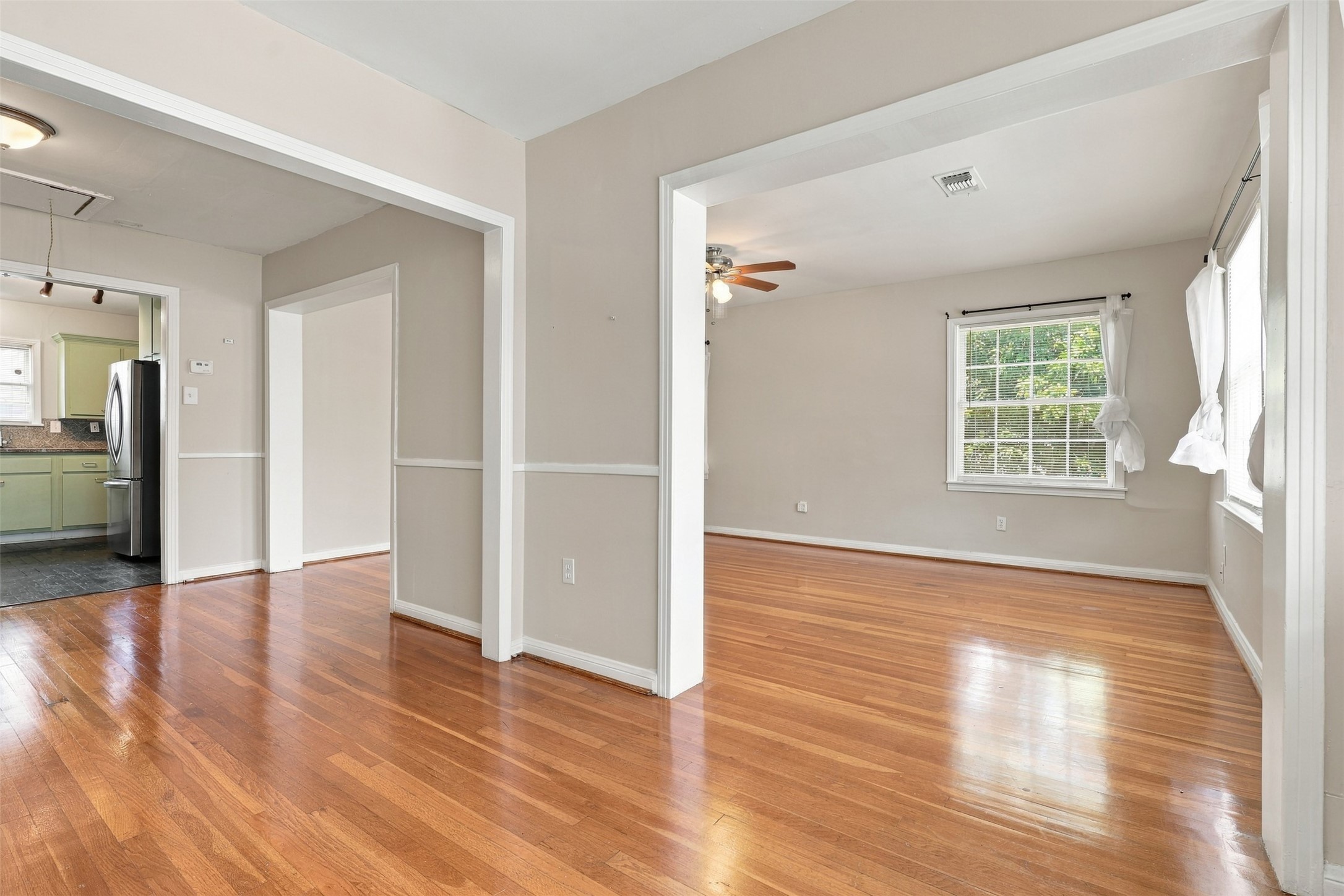 4505 Larch Lane B Property Photo 12