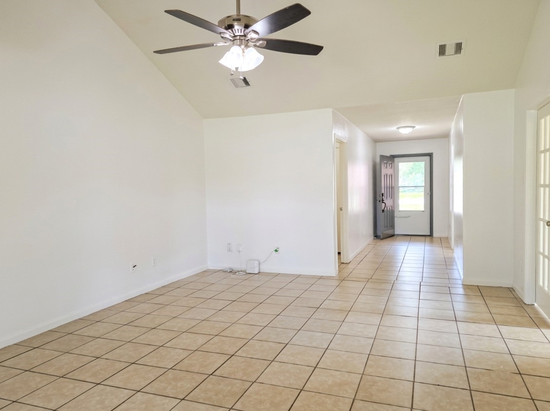 18962 Ranchcrest Drive Property Photo 12