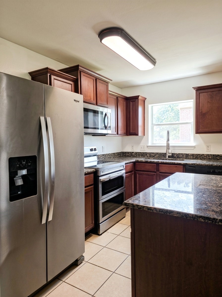 18962 Ranchcrest Drive Property Photo 18